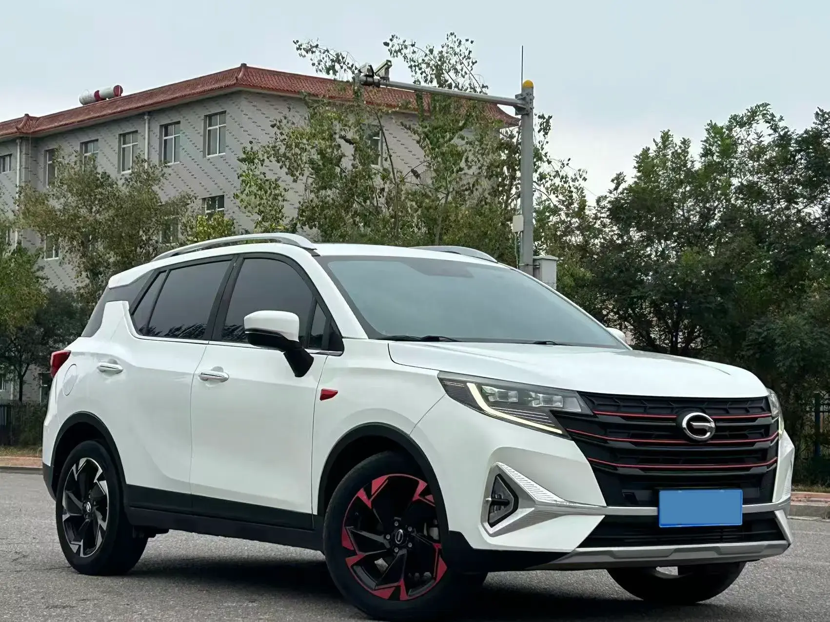 2021 GAC TRUMPCHI thumbnail 3