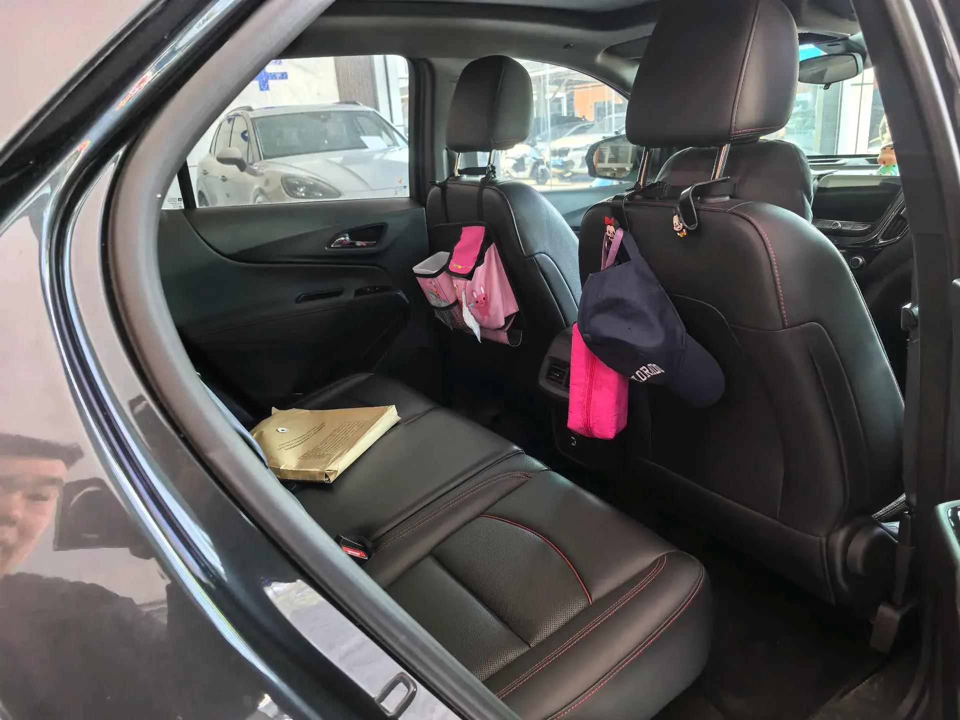 2021 CHEVROLET EQUINOX thumbnail 4