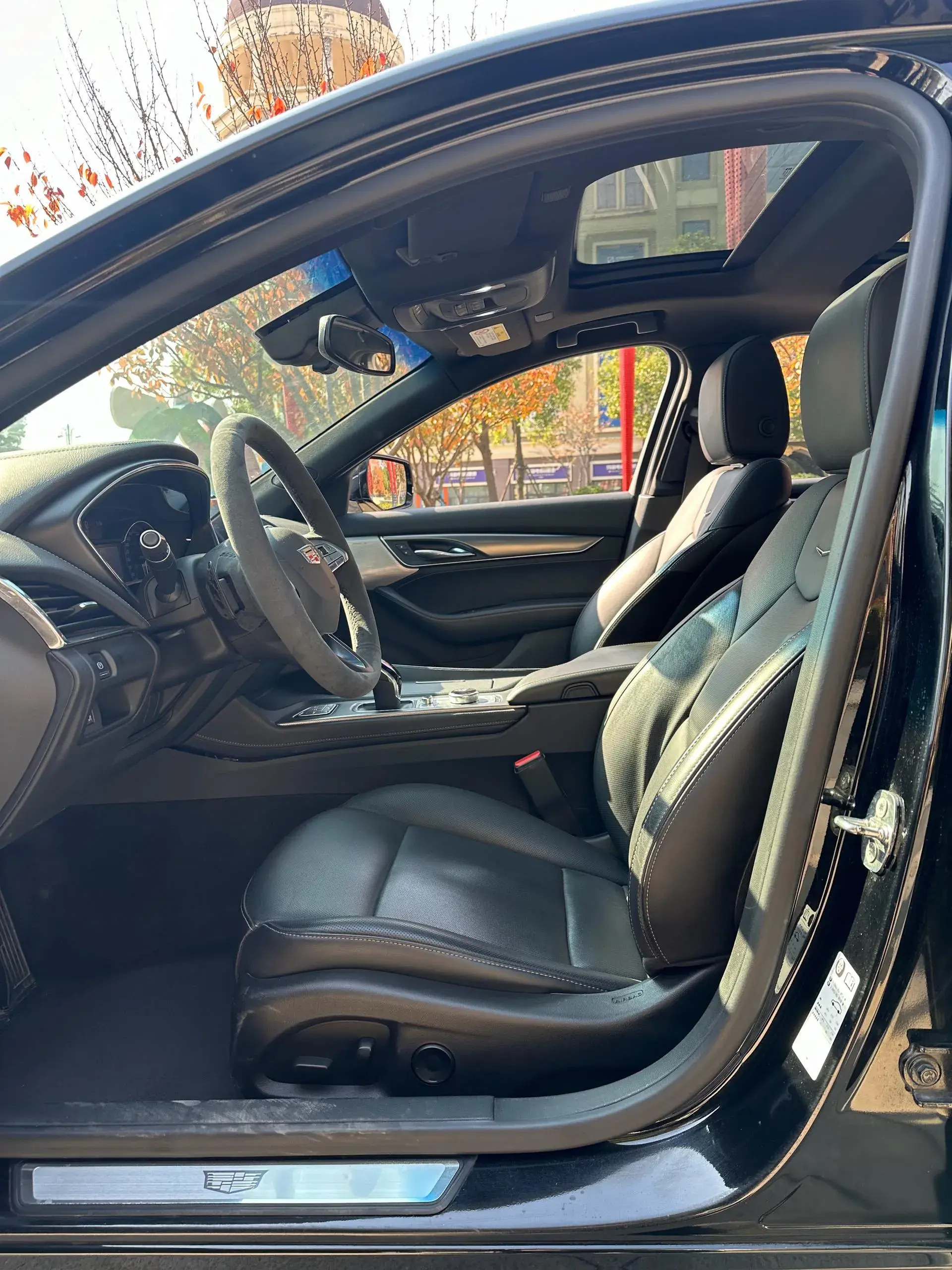 2021 CADILLAC CT5 thumbnail 4