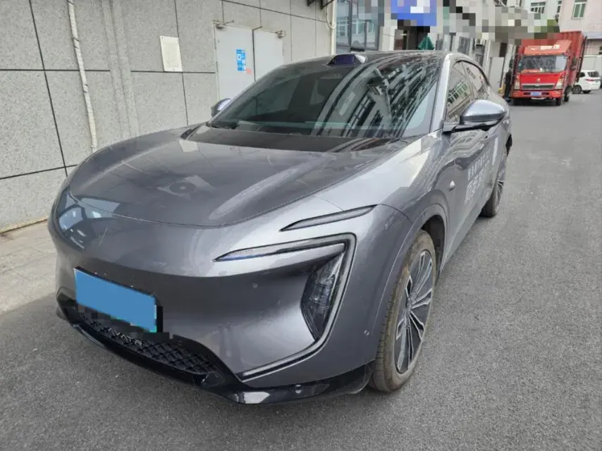 2024 AVATR 07 view 1