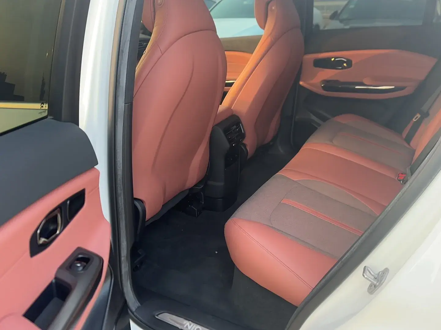 2020 NIO EC6 thumbnail 4