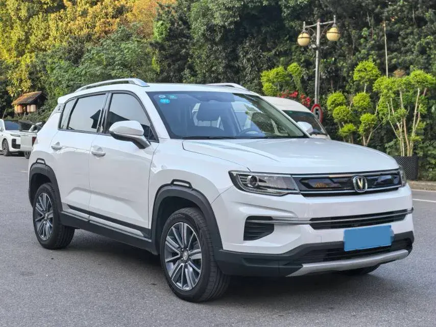 2019 CHANGAN CS35 thumbnail 3