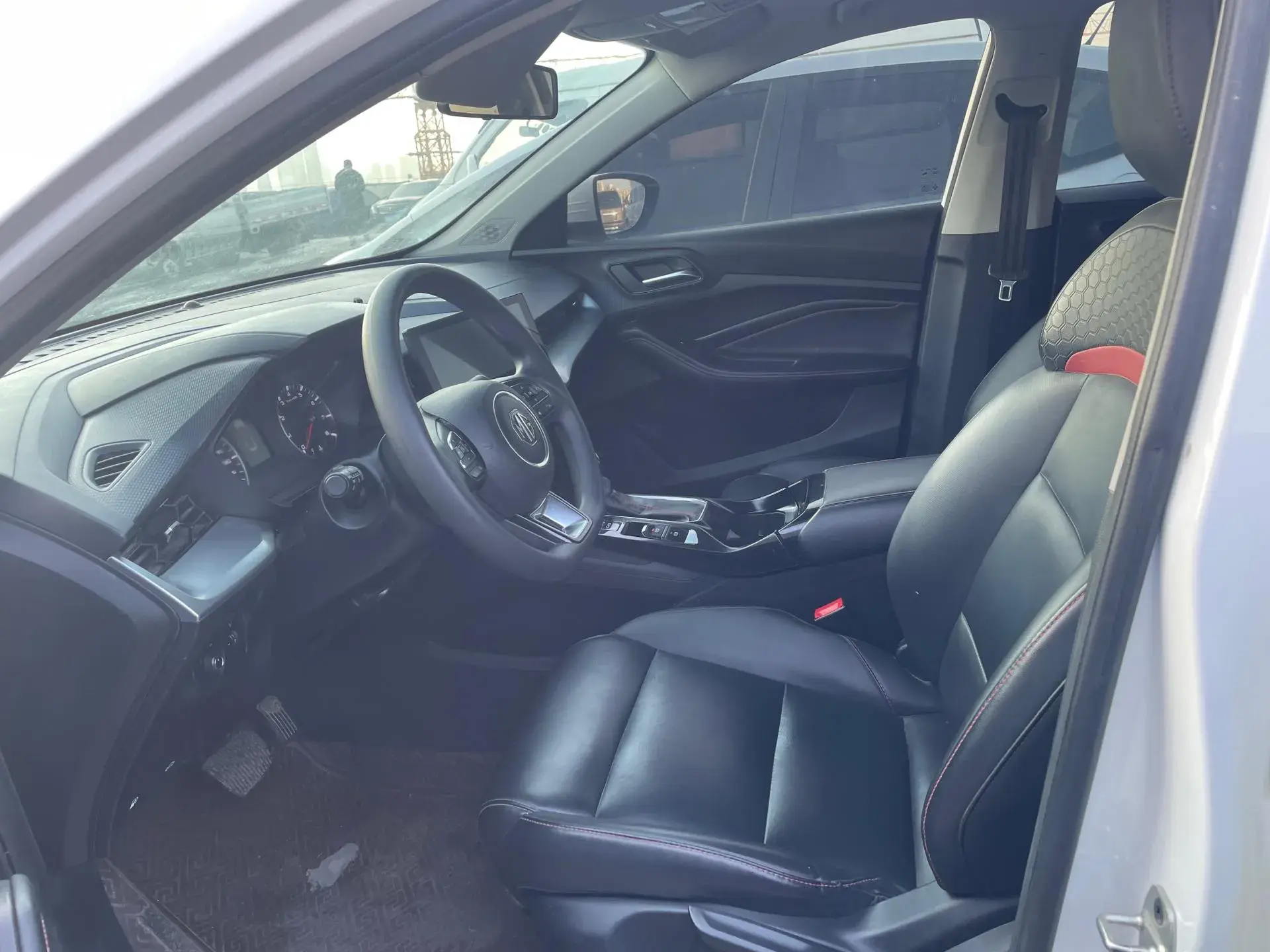 2021 MG 5 thumbnail 4