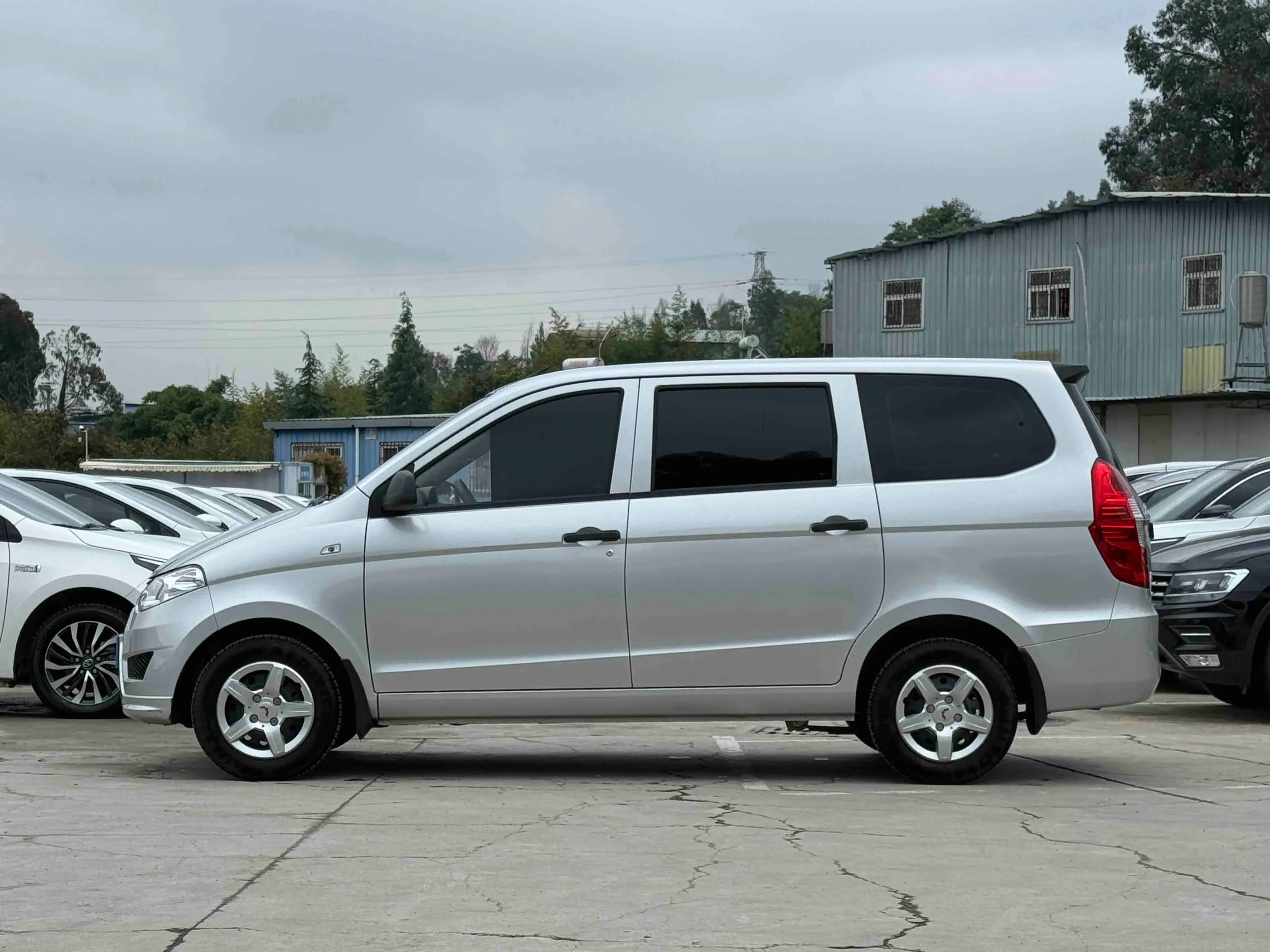 2021 WULING HONGGUANG thumbnail 3