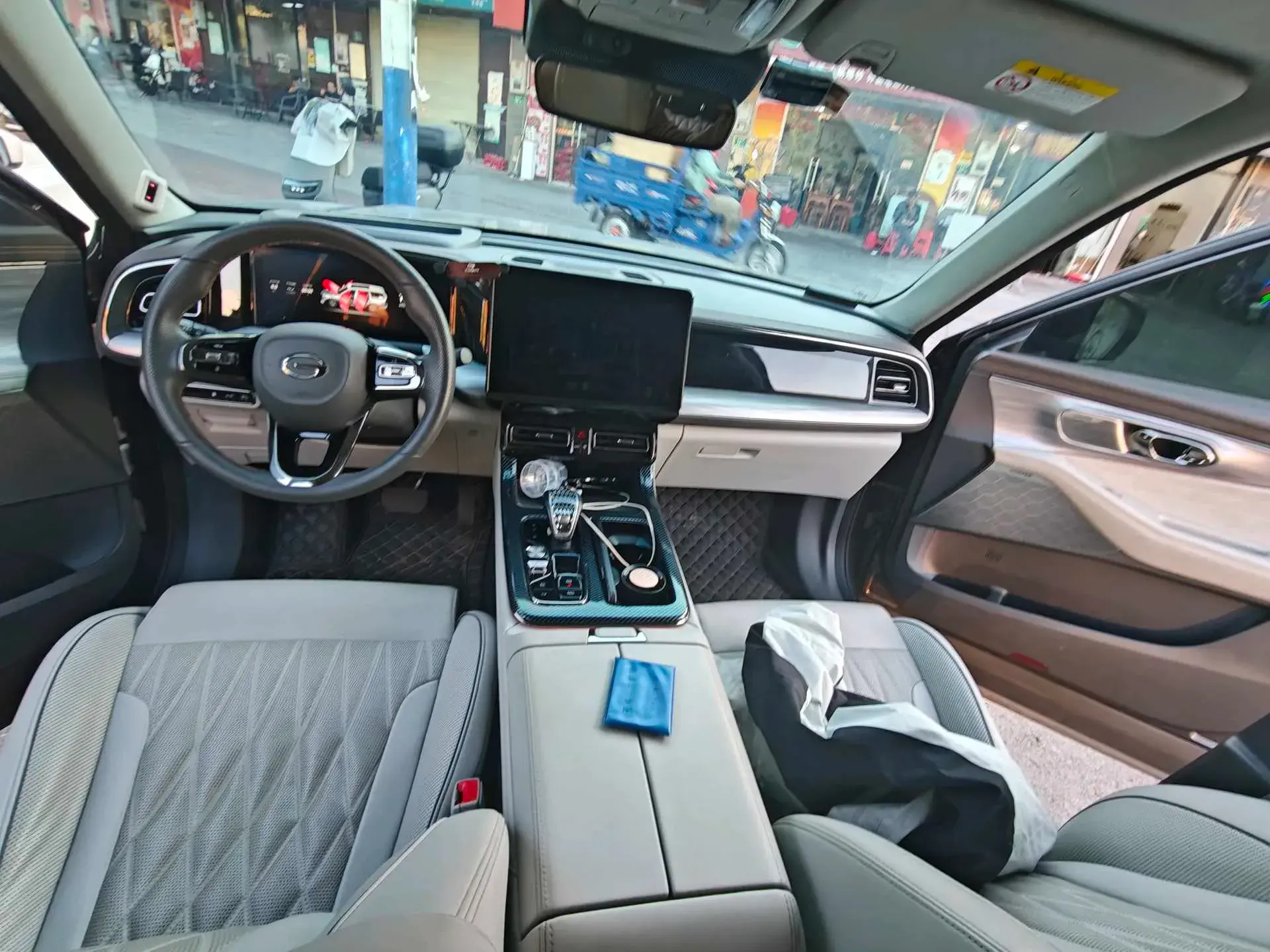 2022 GAC TRUMPCHI thumbnail 4