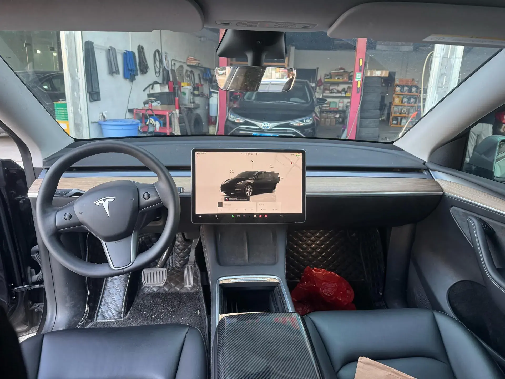 2022 TESLA MODEL thumbnail 4