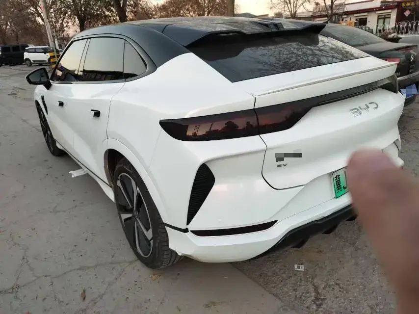 2024 BYD SONGL thumbnail 4