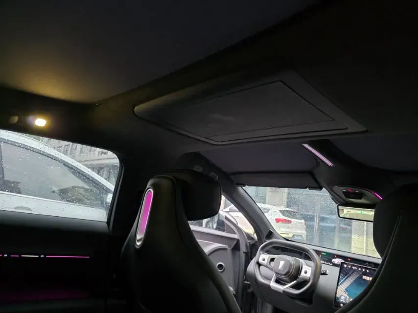 2025 Avatr 12 1.5T 156HP L4 REEV 39.05KWH,autocango,china used car exporter,china ev exporter,chinese used car exporter,chinese used ev exporter