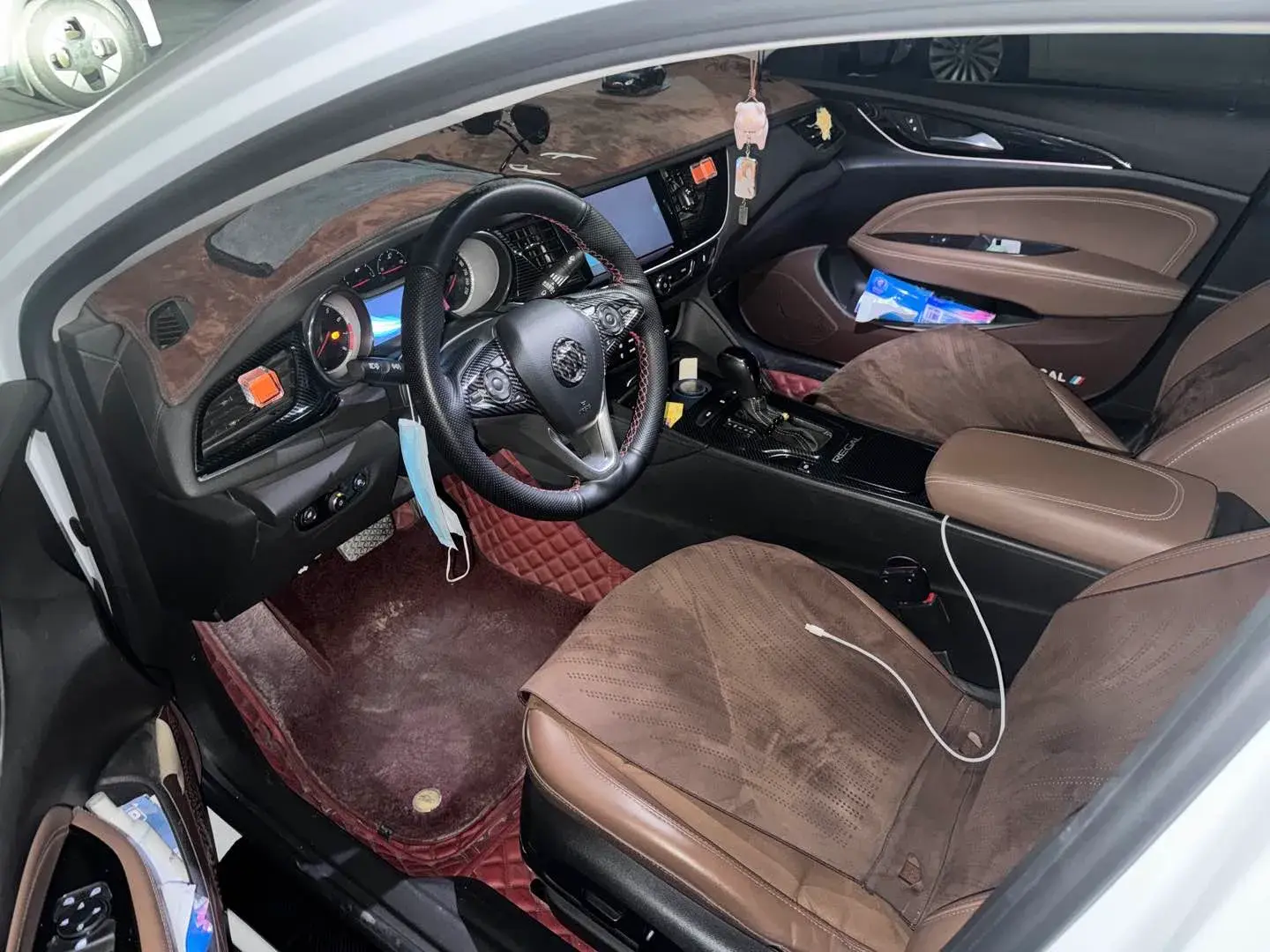 2019 BUICK REGAL thumbnail 3