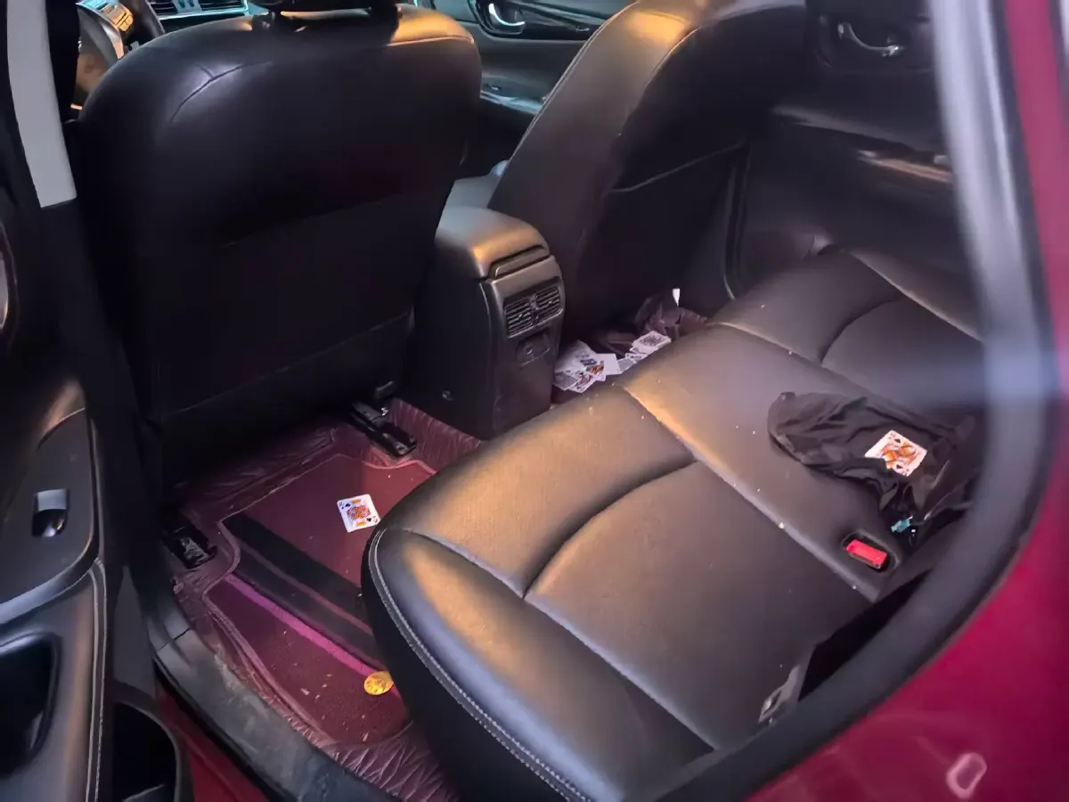 2021 Nissan Tiida 1.6L 122HP L4 CVT,autocango,china used car exporter,china ev exporter,chinese used car exporter,chinese used ev exporter