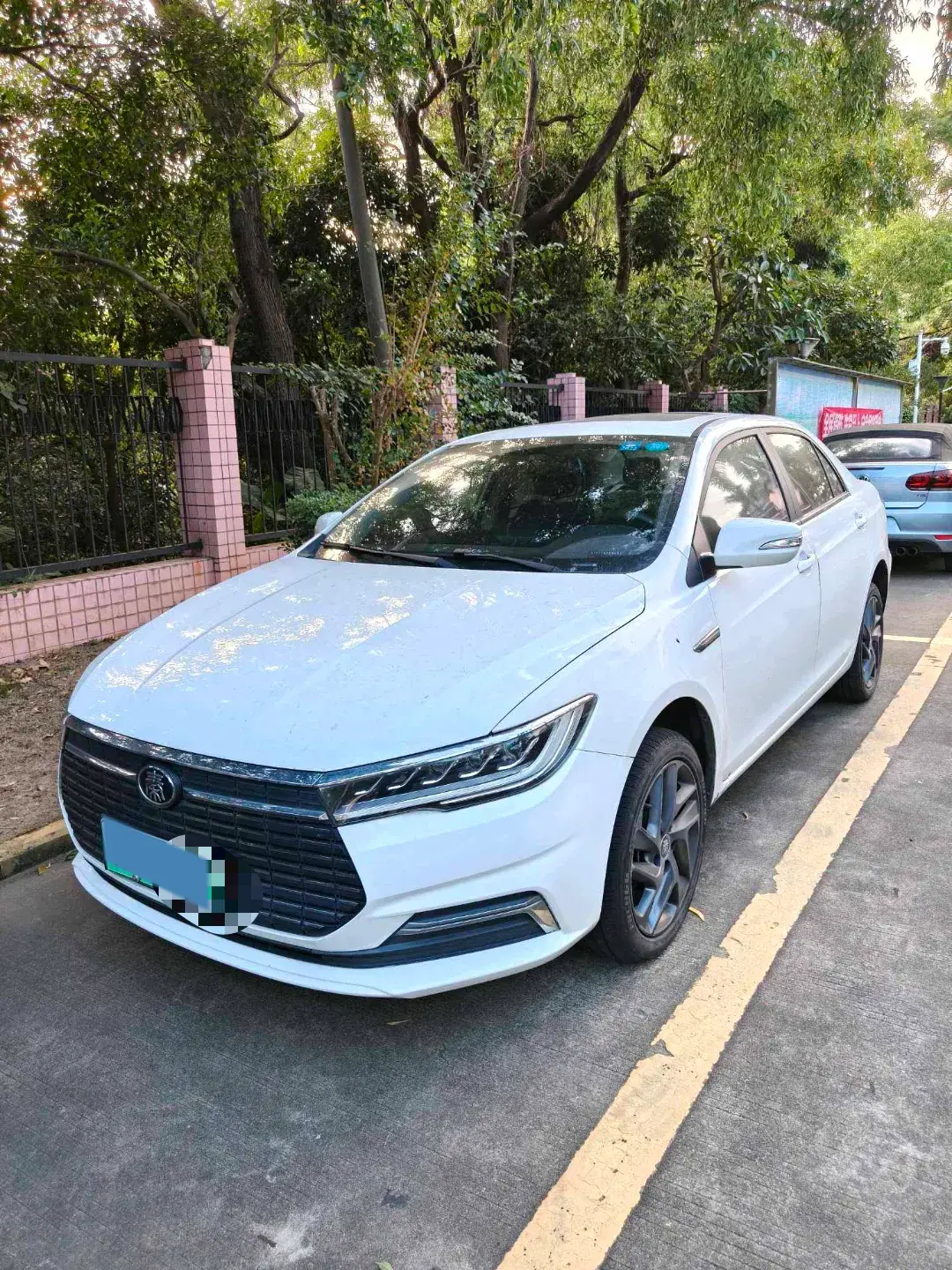 2019 BYD QIN view 1