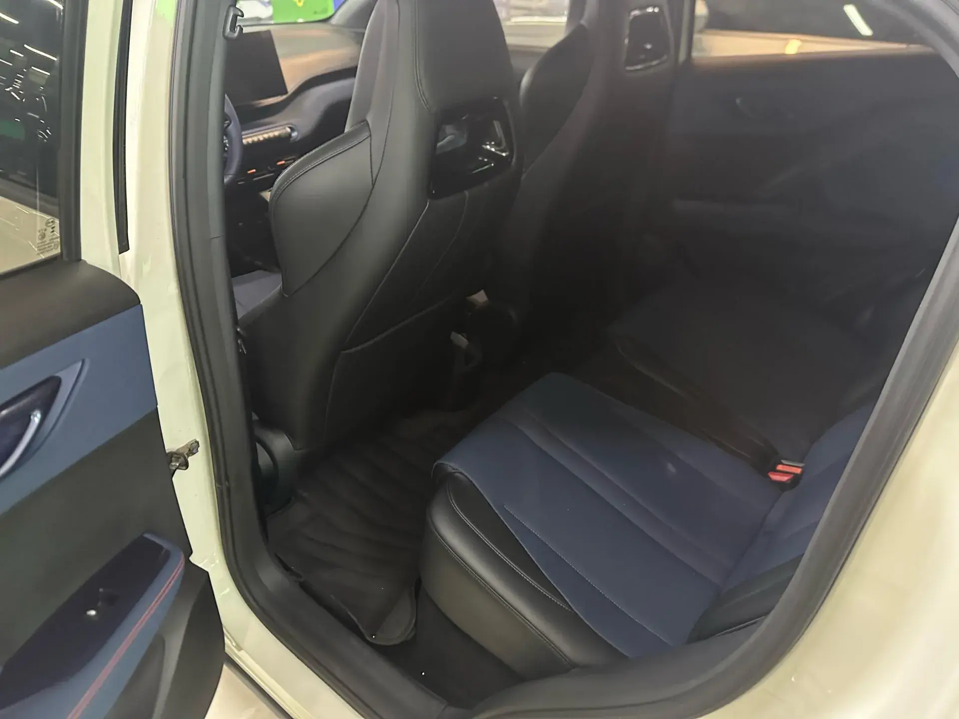 2023 BYD SEAGULL thumbnail 4