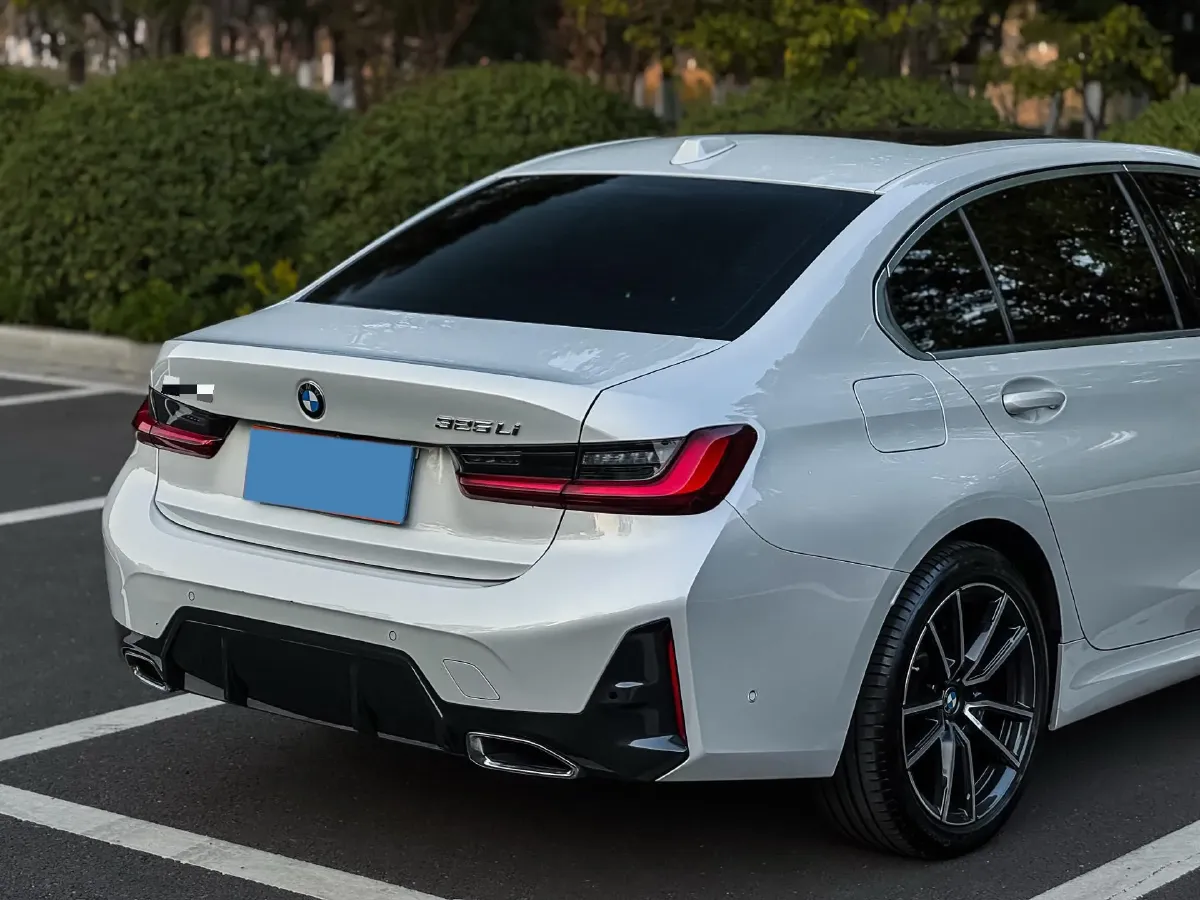 2023 BMW 3 Series 2.0T 184HP L4 8AT,autocango,china used car exporter,china ev exporter,chinese used car exporter,chinese used ev exporter