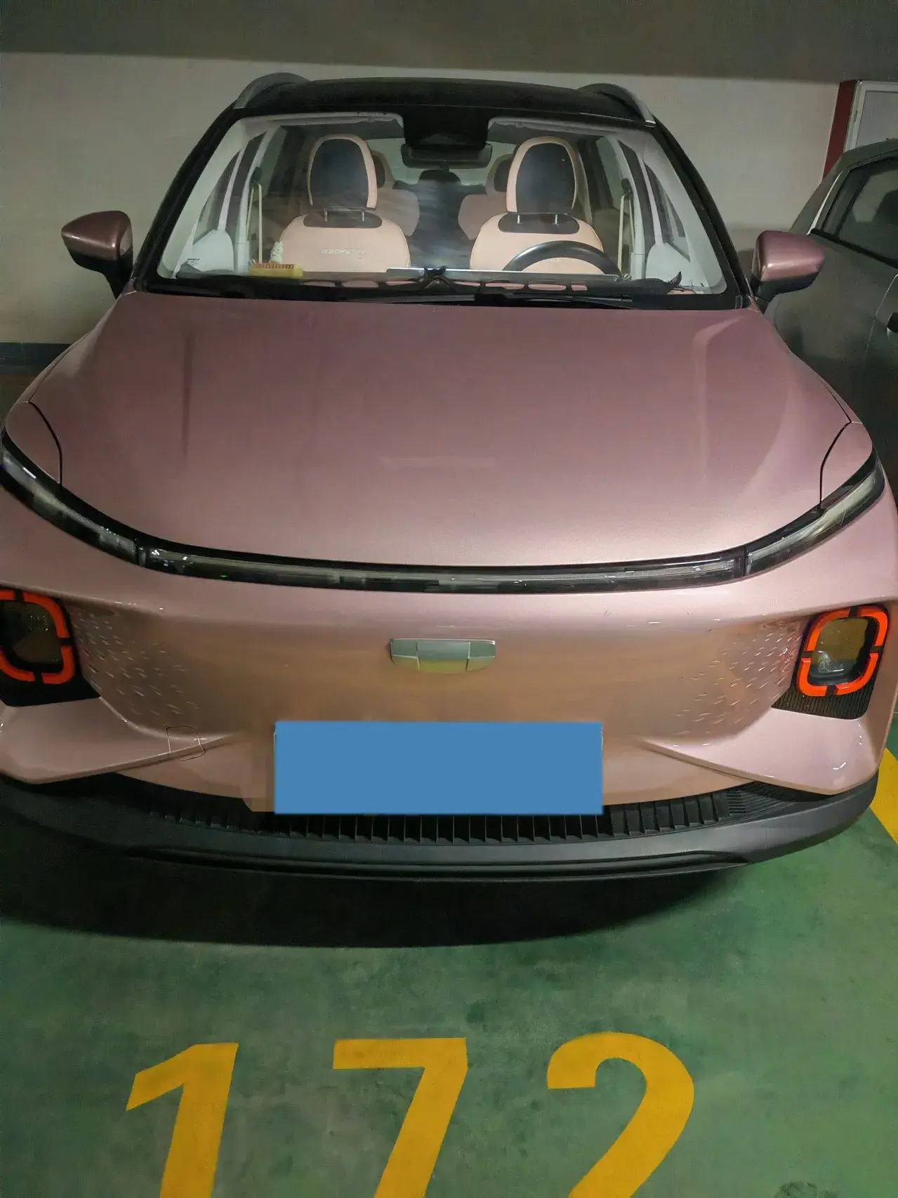 2023 GEOMETRY E thumbnail 2