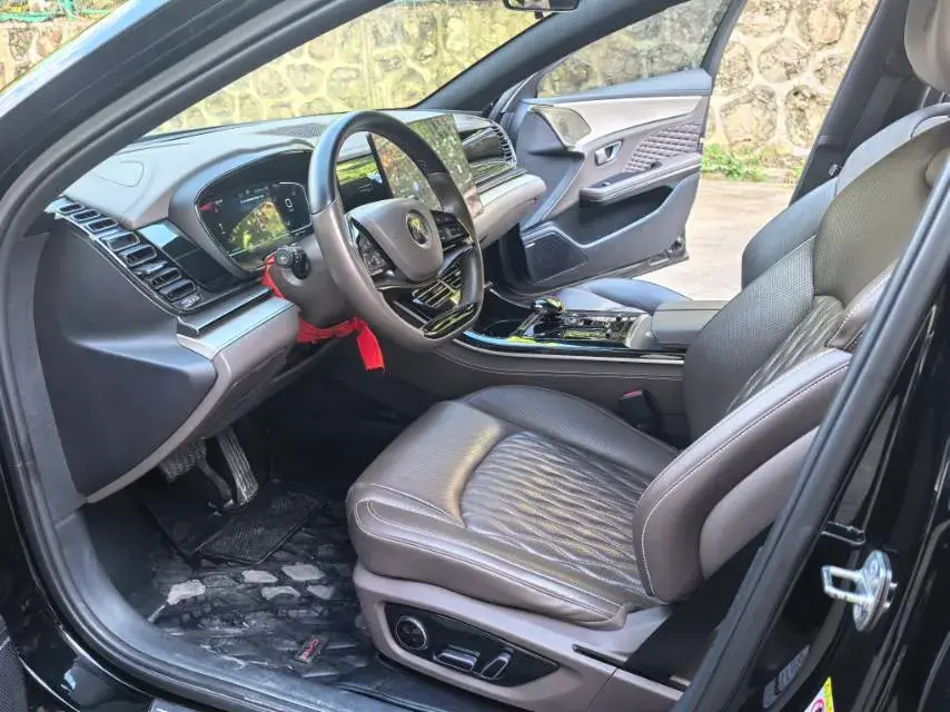 2023 BYD HAN thumbnail 4