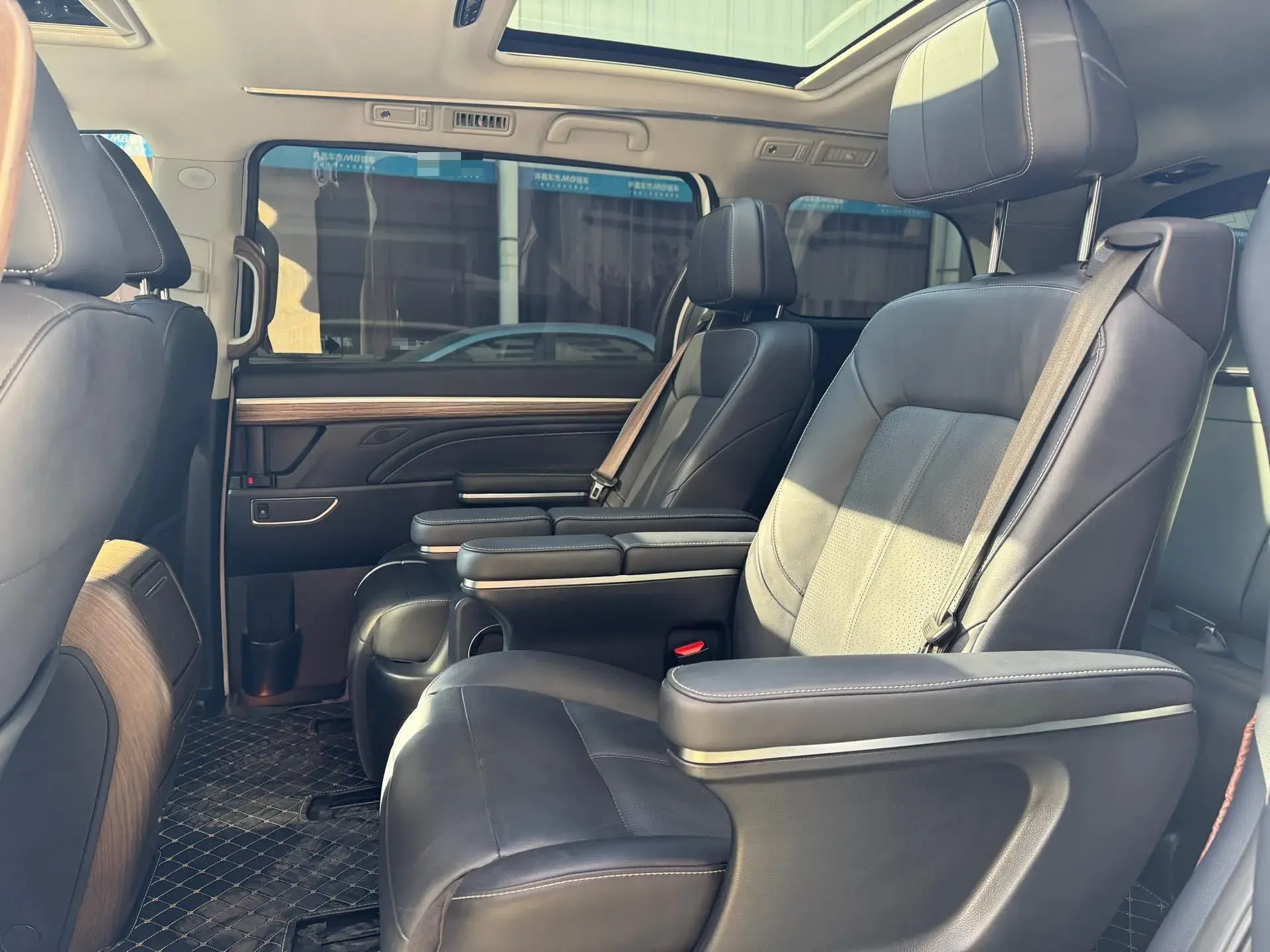 2021 GAC TRUMPCHI thumbnail 3