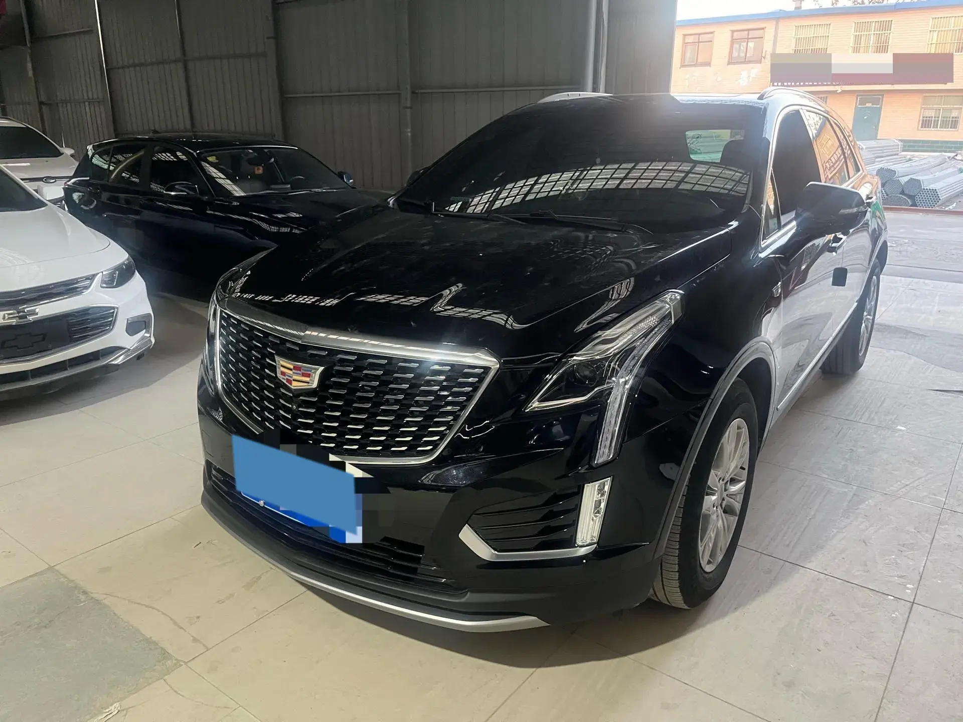 2021 CADILLAC XT5 view 1