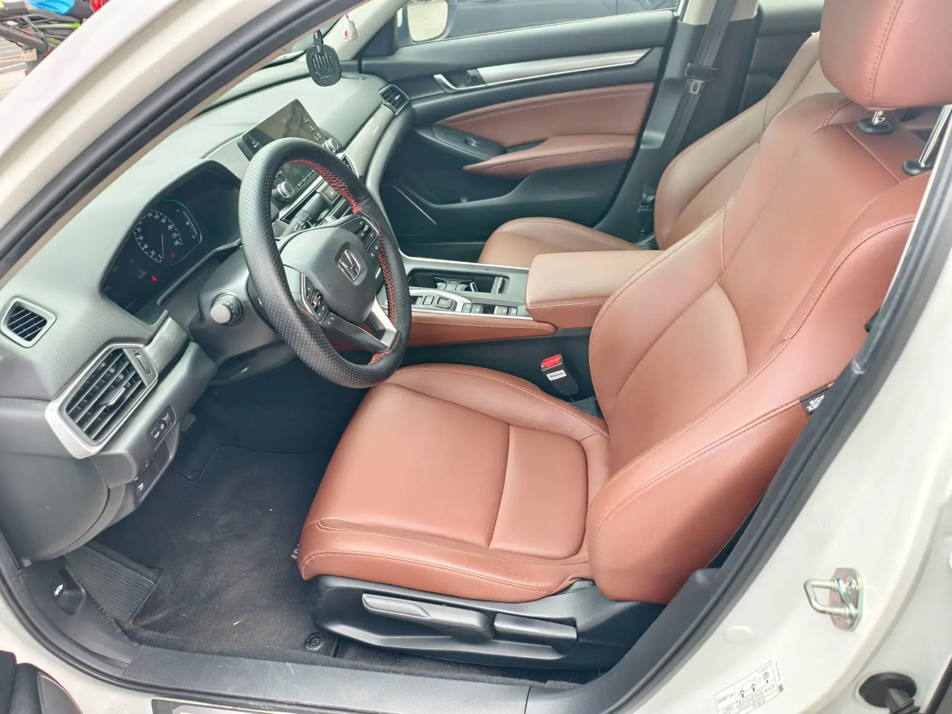 2019 HONDA INSPIRE thumbnail 3