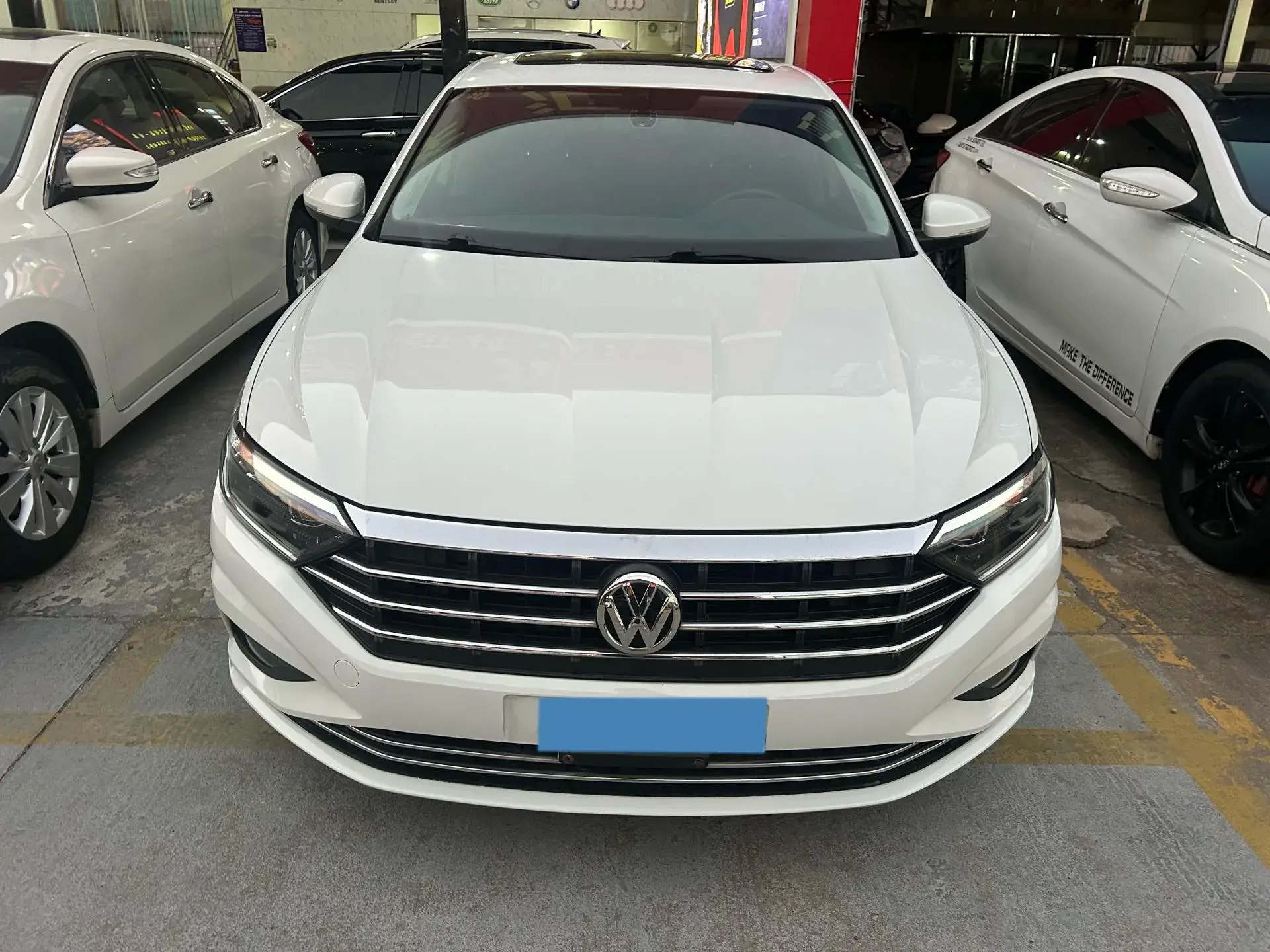 2021 VOLKSWAGEN SAGITAR thumbnail 2