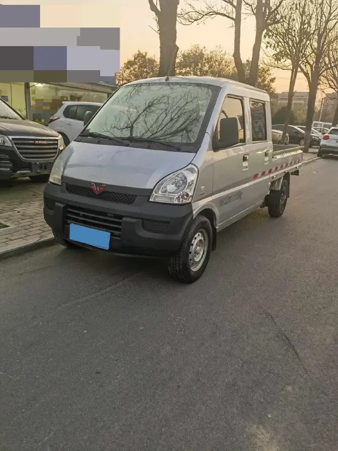 2015 WuLing RongGuang V 1.5L 112HP L4 5MT