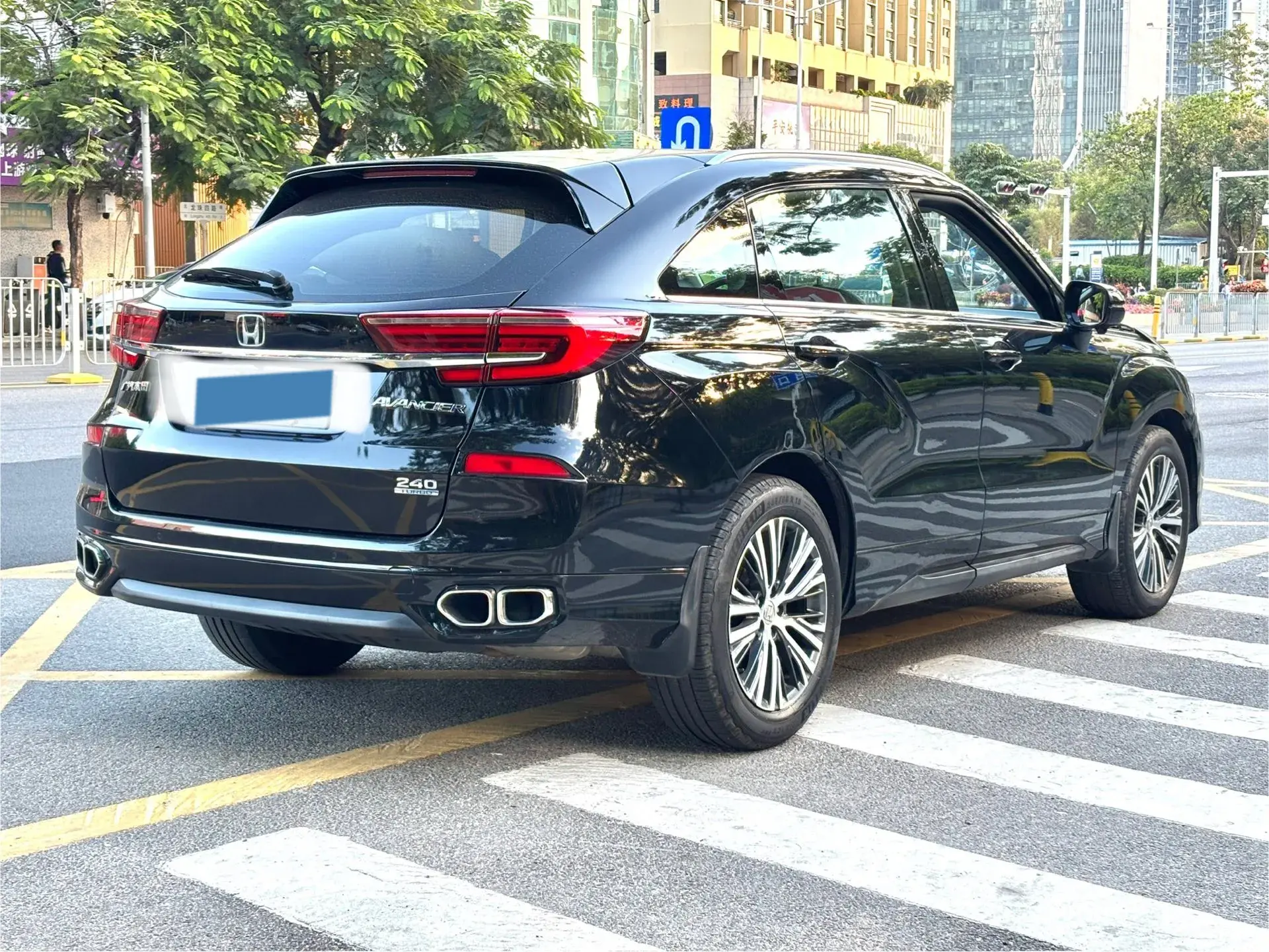 2020 HONDA AVANCIER thumbnail 3