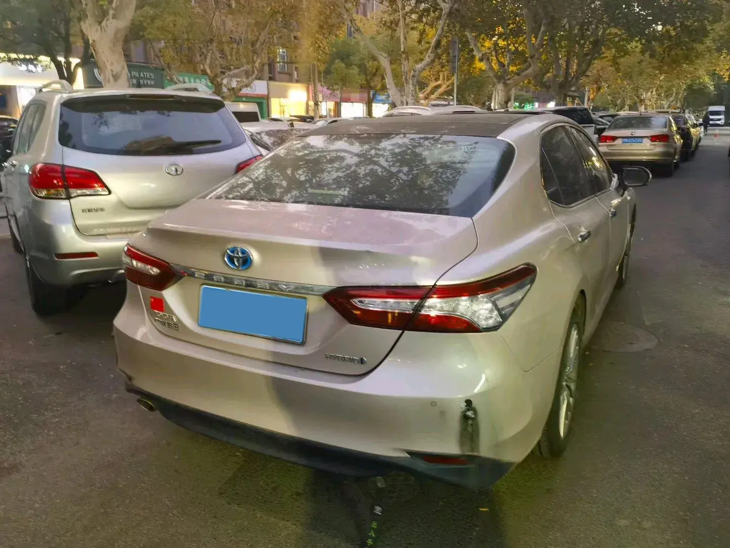 2019 TOYOTA CAMRY thumbnail 4