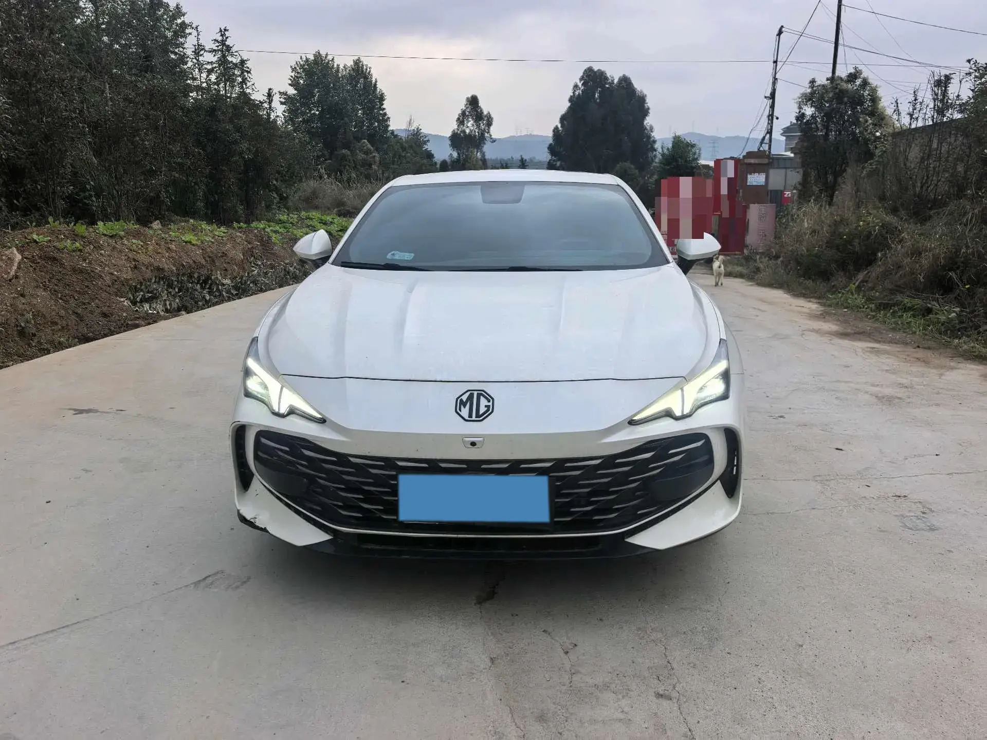 2023 MG 7 thumbnail 2