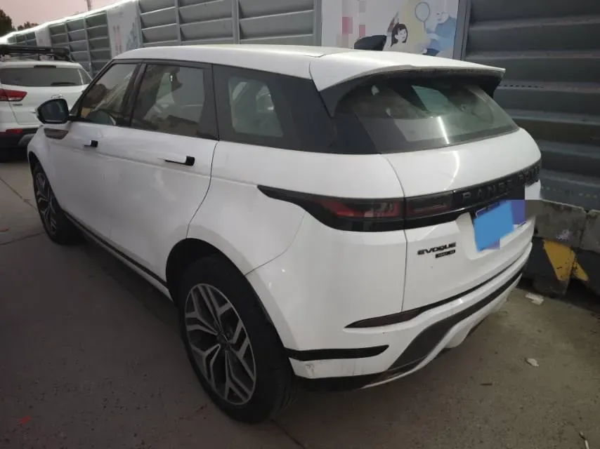 2020 Land Rover Range Rover Evoque 2.0T 249HP L4 9AT,autocango,china used car exporter,china ev exporter,chinese used car exporter,chinese used ev exporter