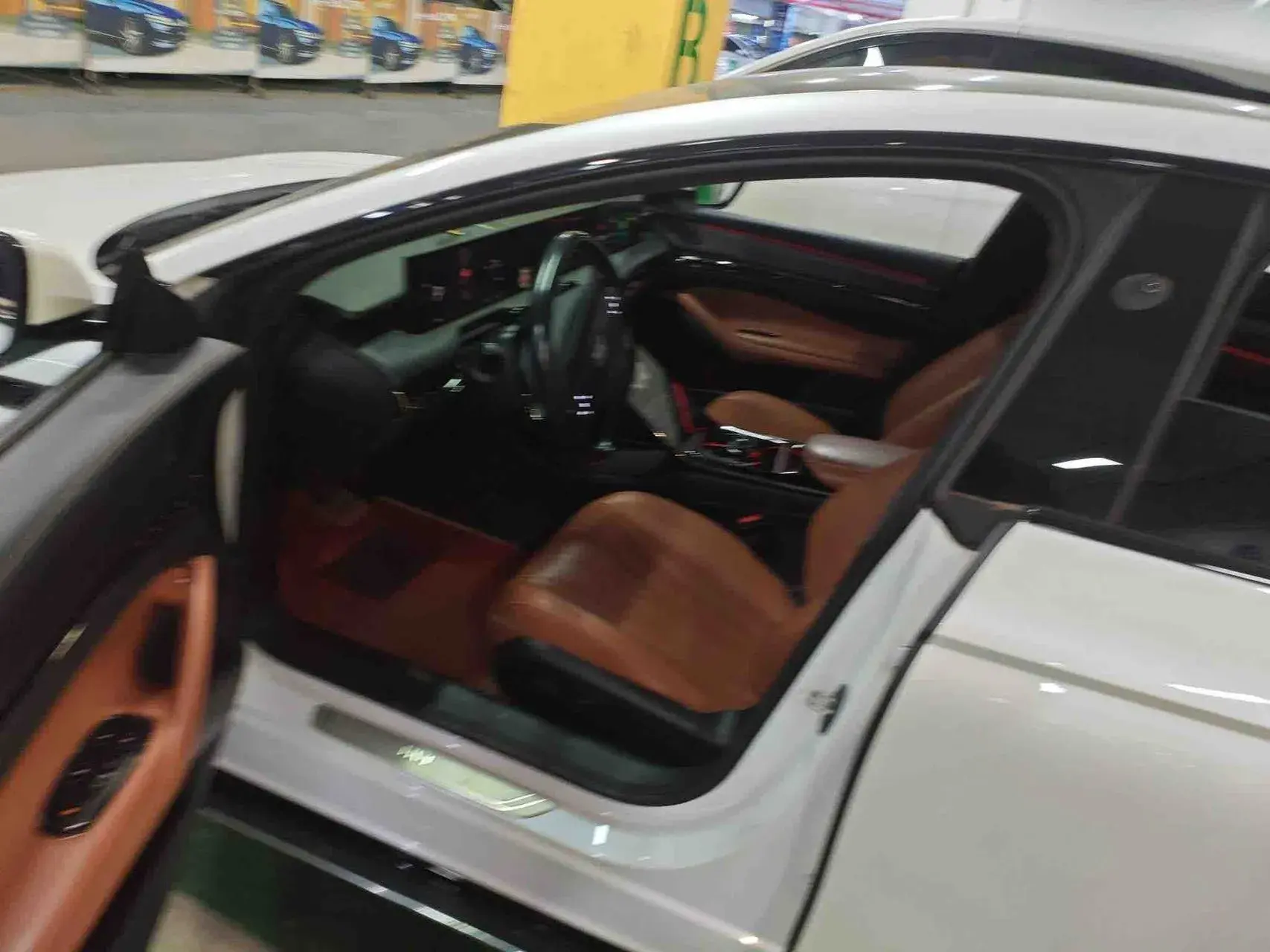 2022 IM L7 thumbnail 3