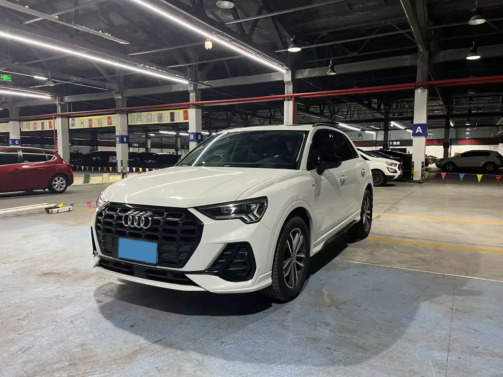 2021 AUDI Q3 view 1