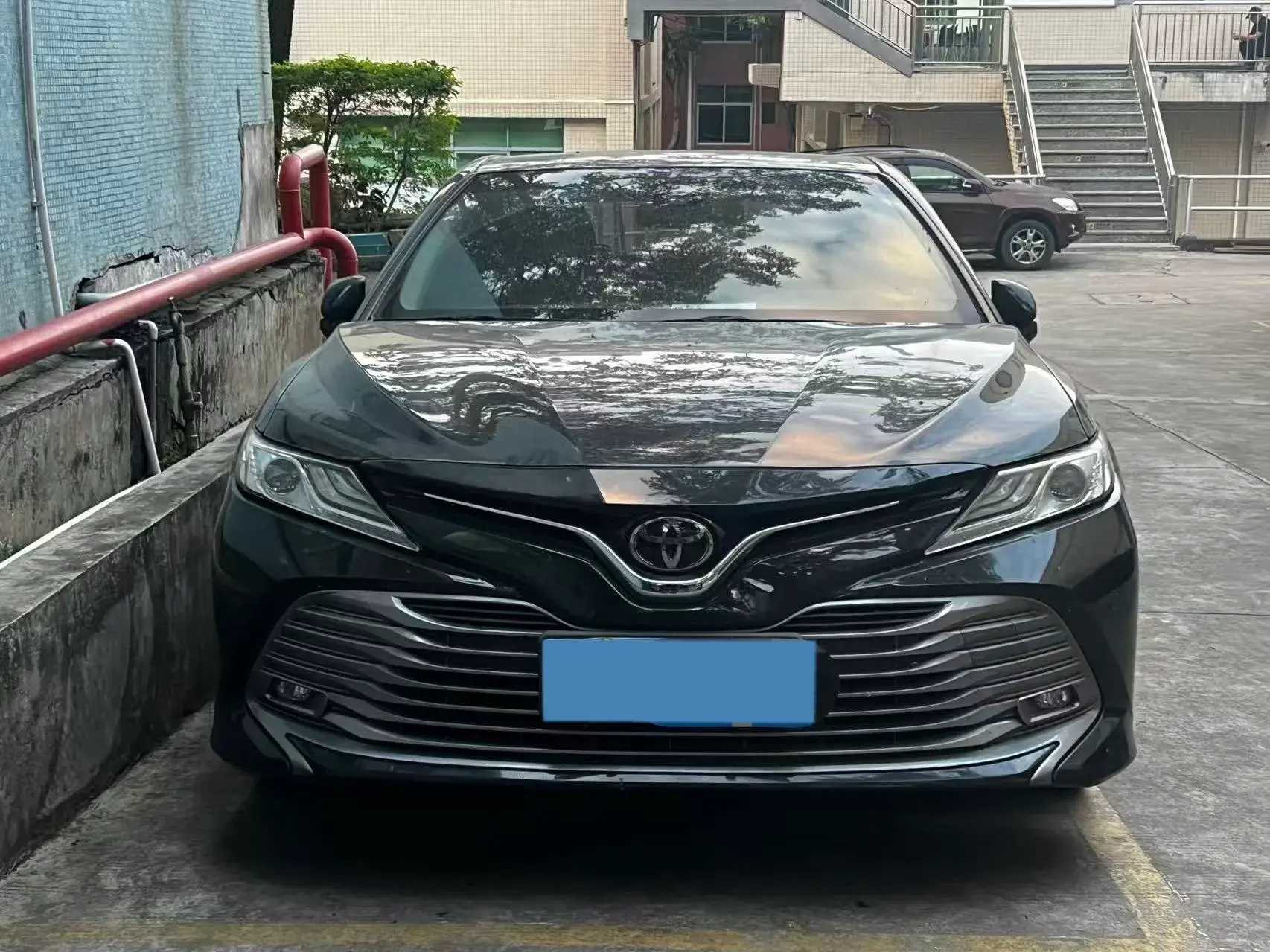 2019 TOYOTA CAMRY thumbnail 2