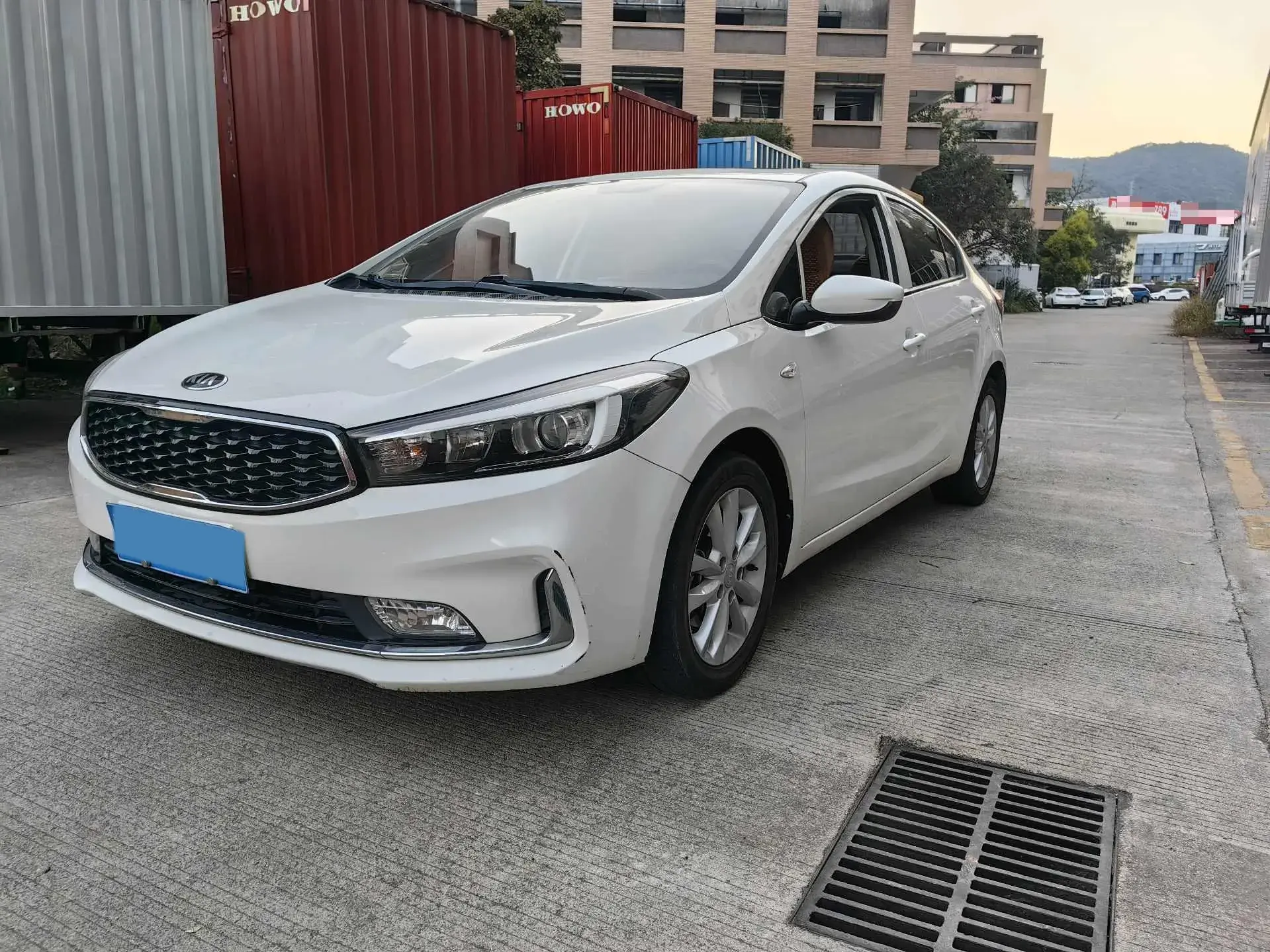 2017 KIA K3 view 1