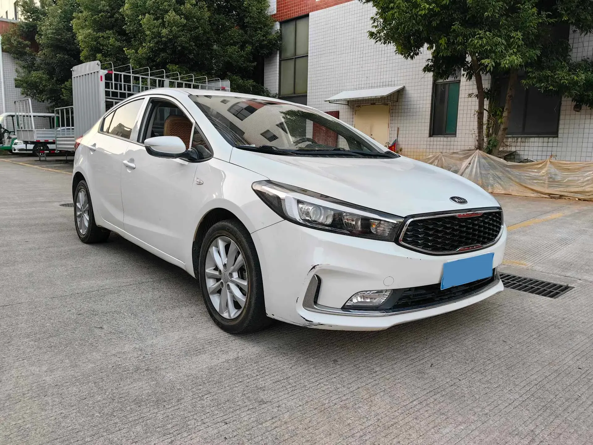 2017 KIA K3 thumbnail 2