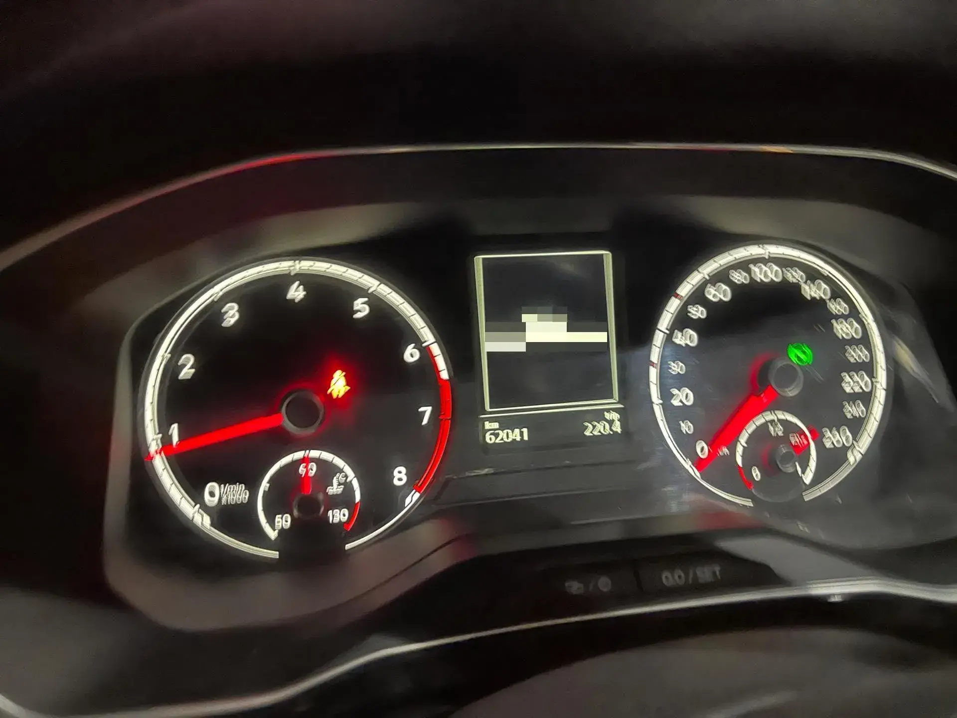 2023 JETTA VS7 thumbnail 3