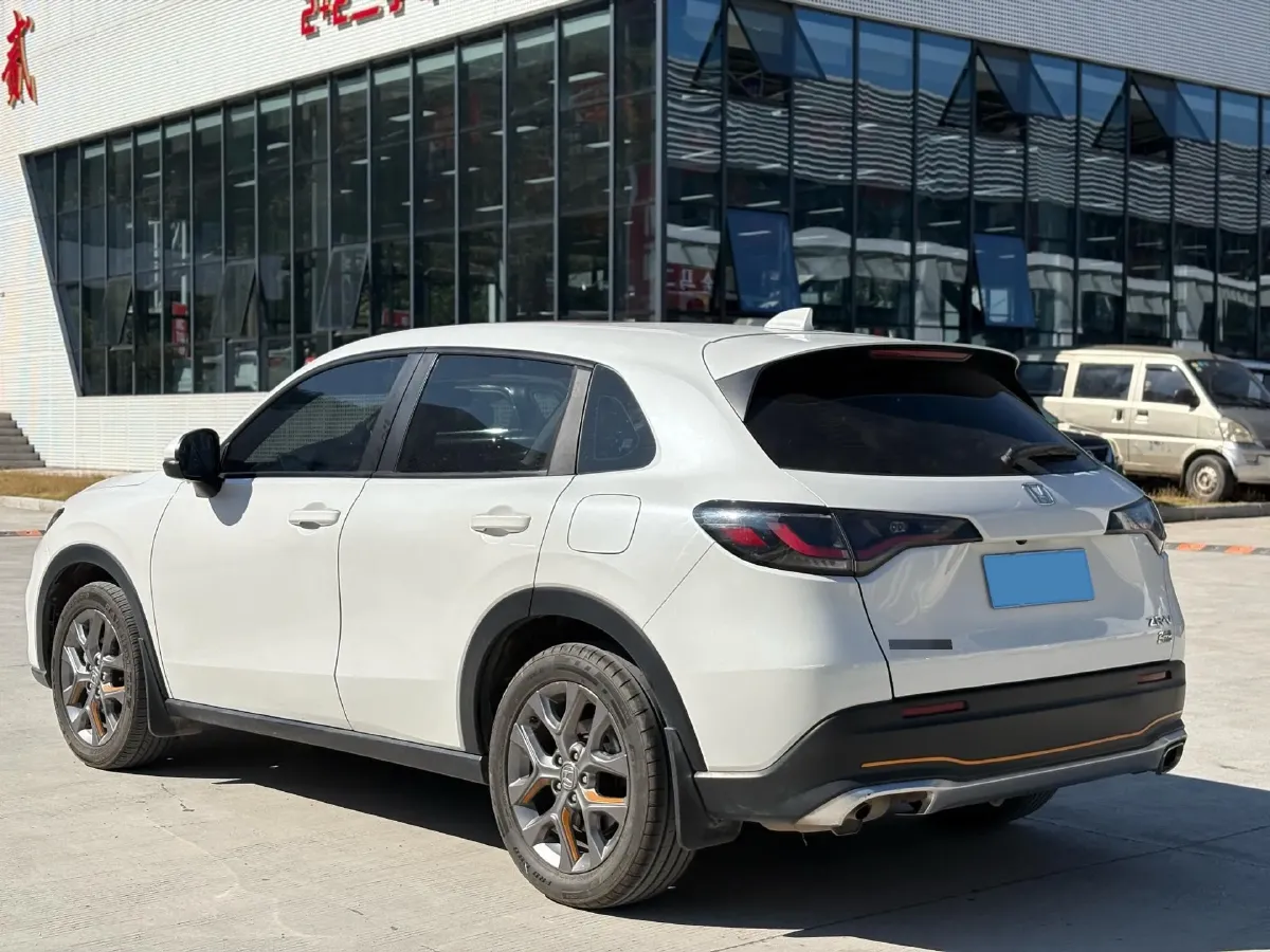 2022 Honda ZR-V 1.5T 182HP L4 CVT,autocango,china used car exporter,china ev exporter,chinese used car exporter,chinese used ev exporter