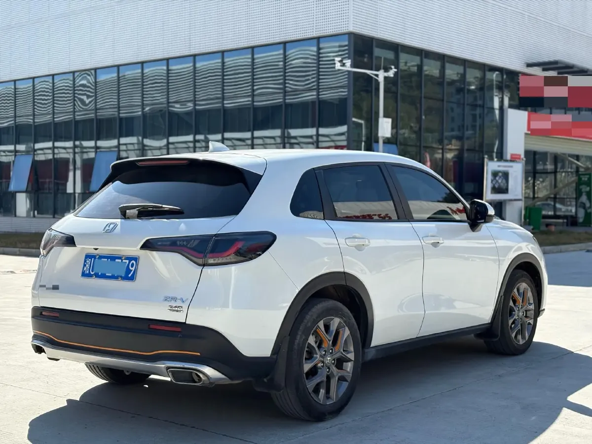 2022 Honda ZR-V 1.5T 182HP L4 CVT,autocango,china used car exporter,china ev exporter,chinese used car exporter,chinese used ev exporter