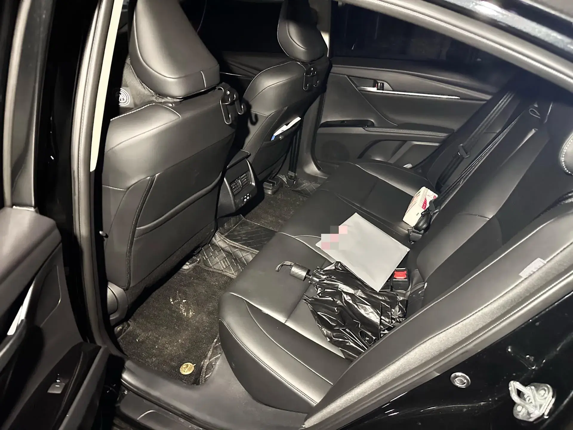 2024 TOYOTA CAMRY thumbnail 3