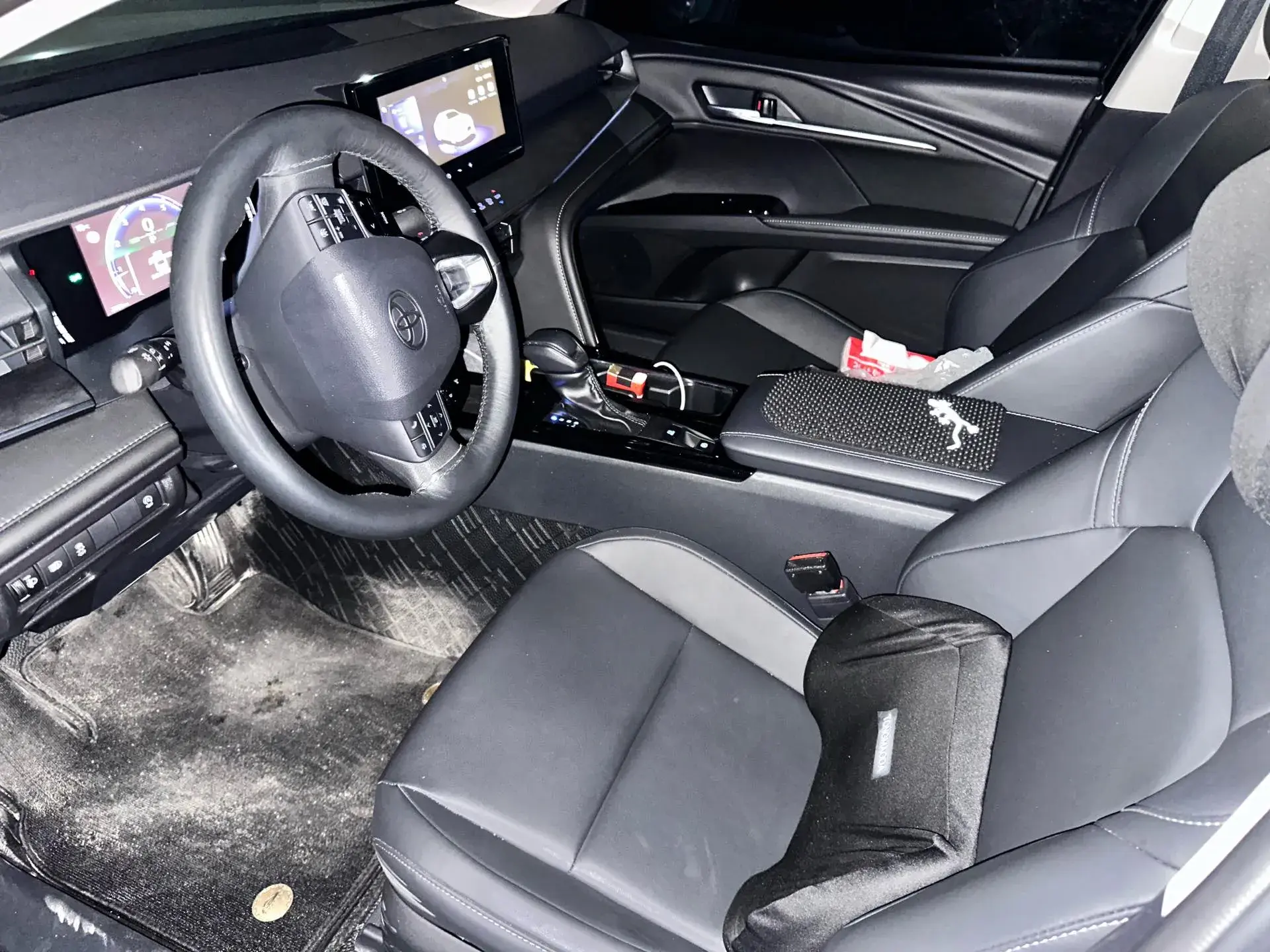 2024 TOYOTA CAMRY thumbnail 2