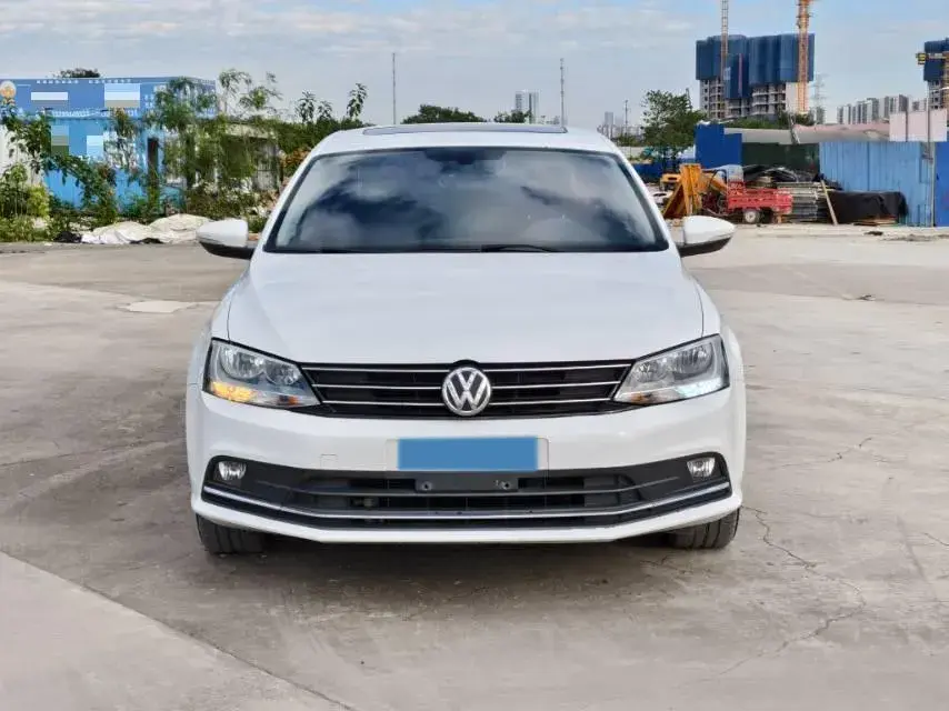 2018 VOLKSWAGEN SAGITAR thumbnail 2