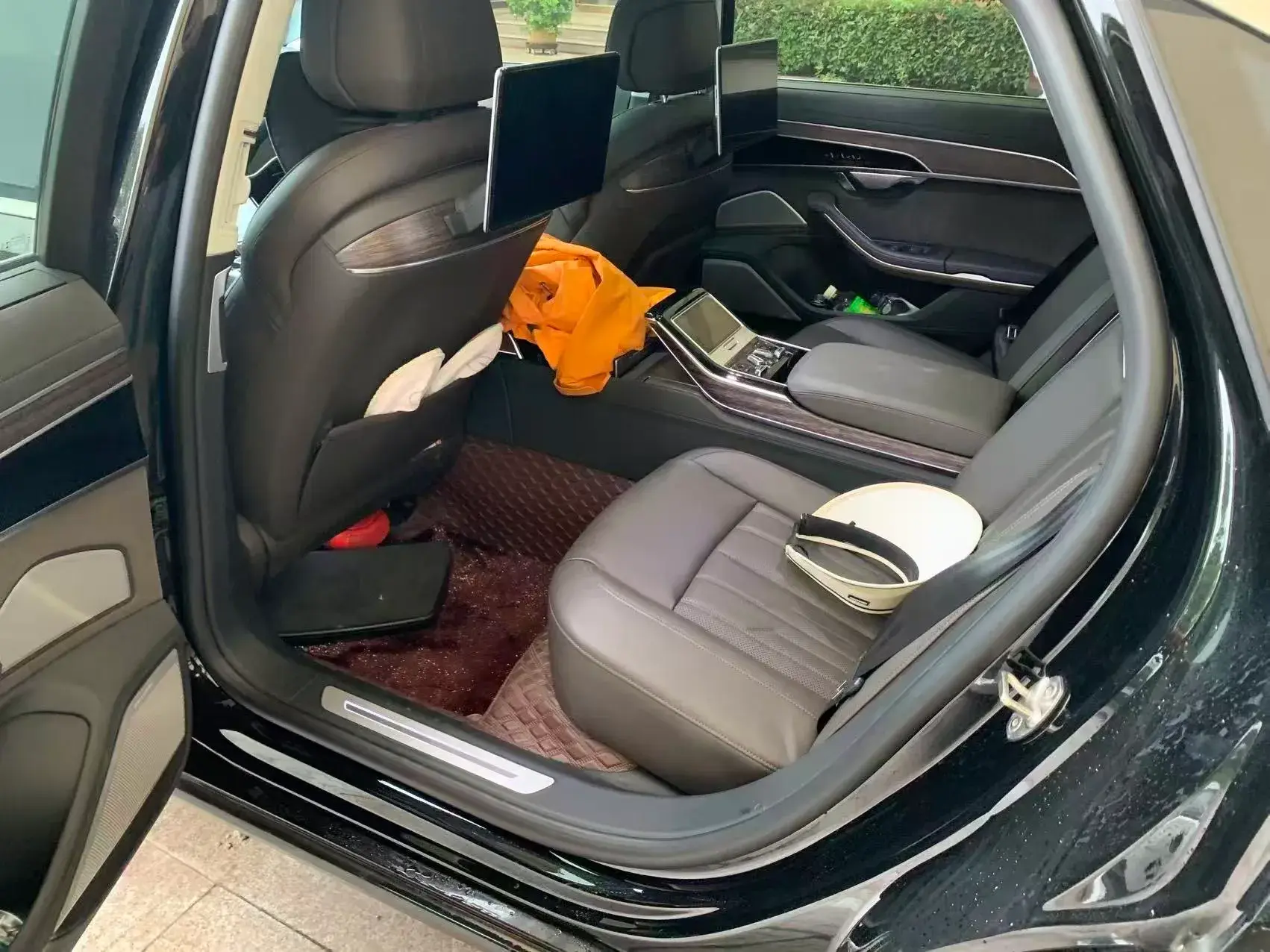 2021 AUDI A8 thumbnail 4