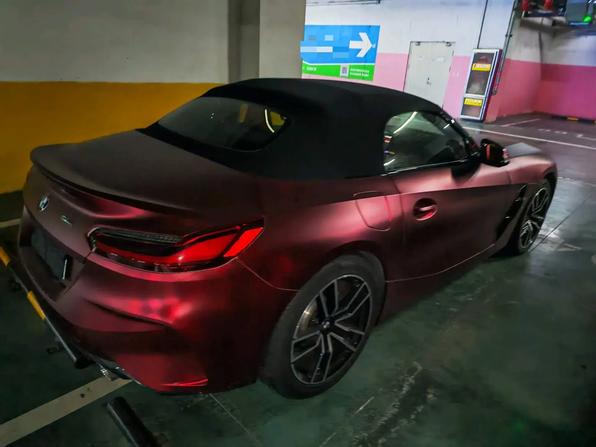 2022 BMW Z4 thumbnail 3
