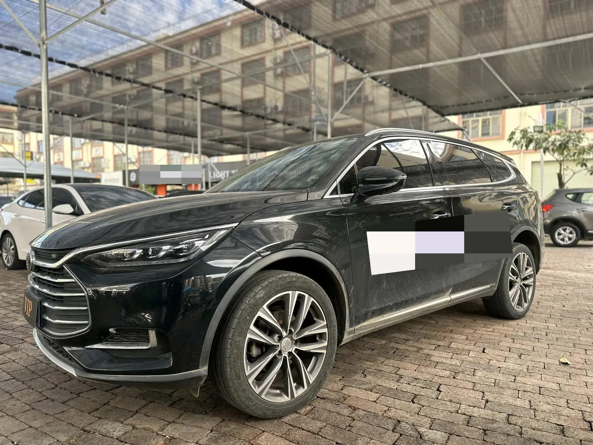 2018 BYD TANG view 1