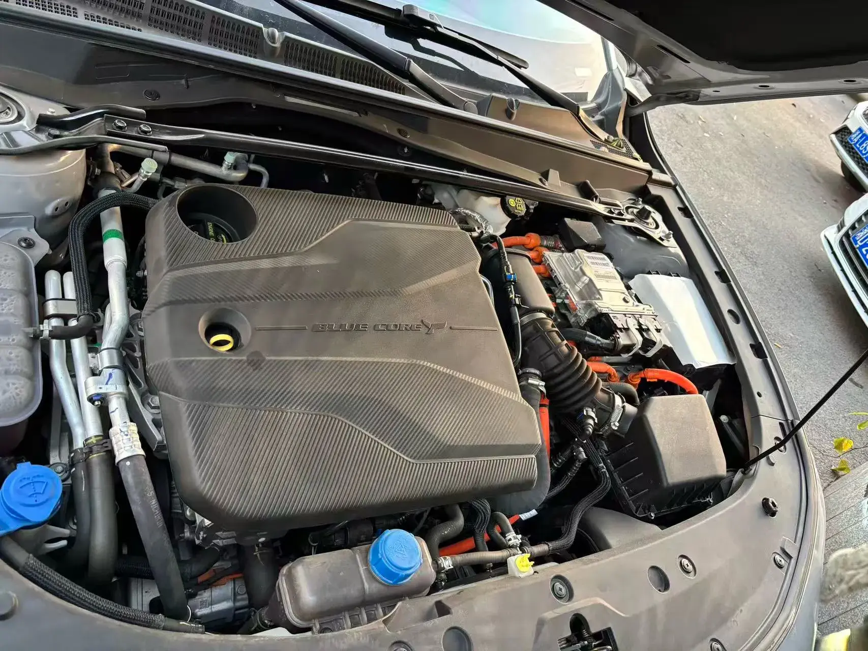 2023 CHANGAN UNI-V thumbnail 3