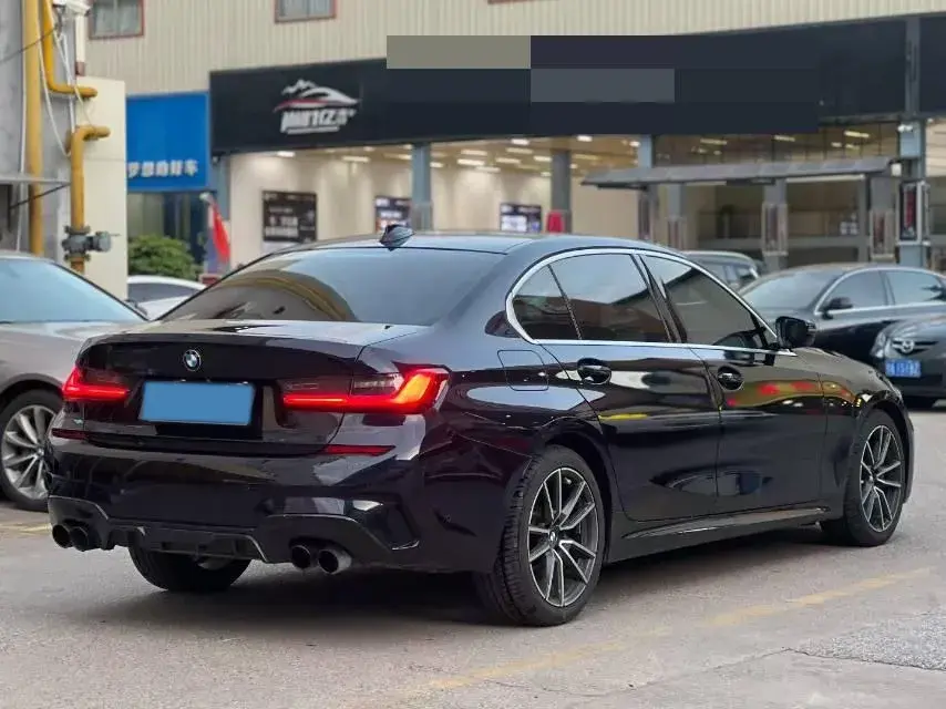 2020 BMW 3 thumbnail 3