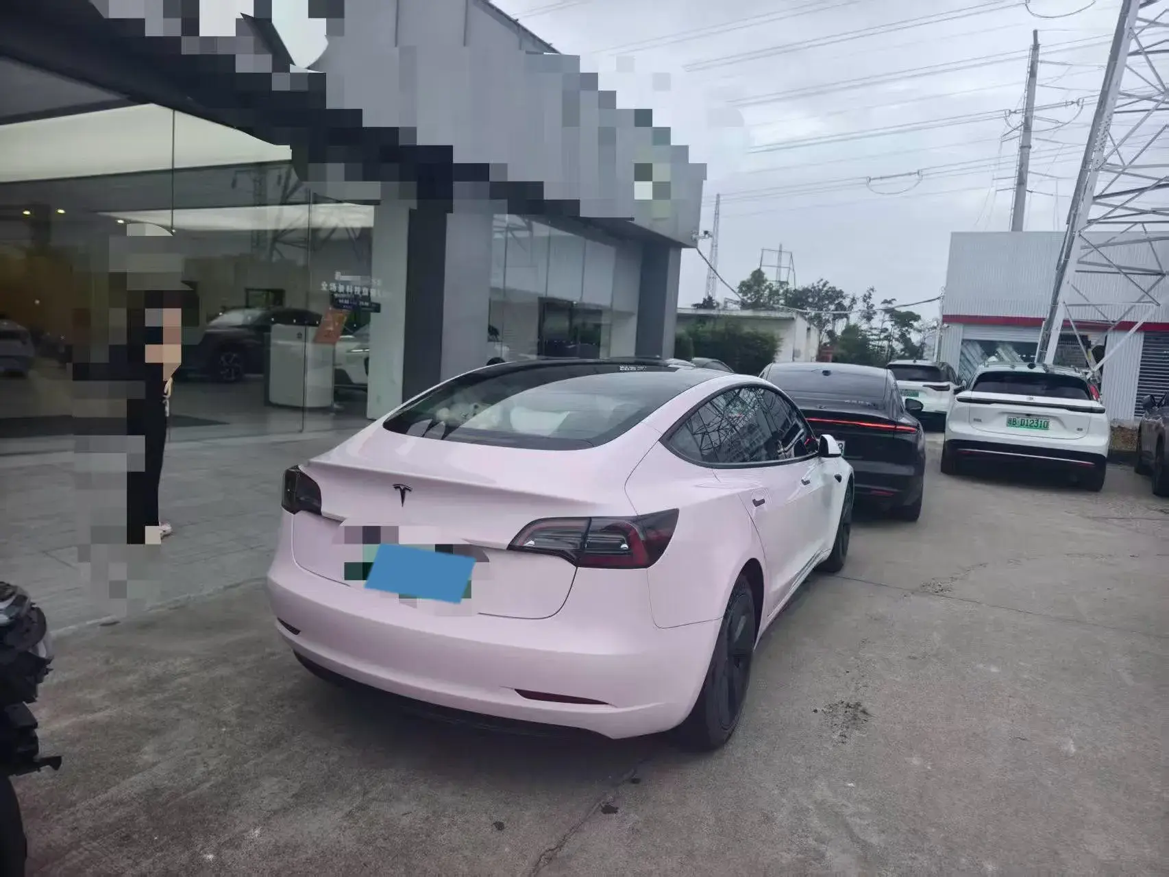 2021 TESLA MODEL thumbnail 2