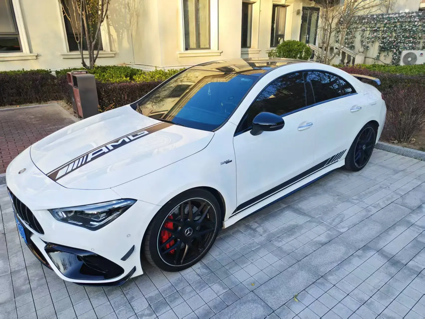 2021 MERCEDES-BENZ CLA view 1