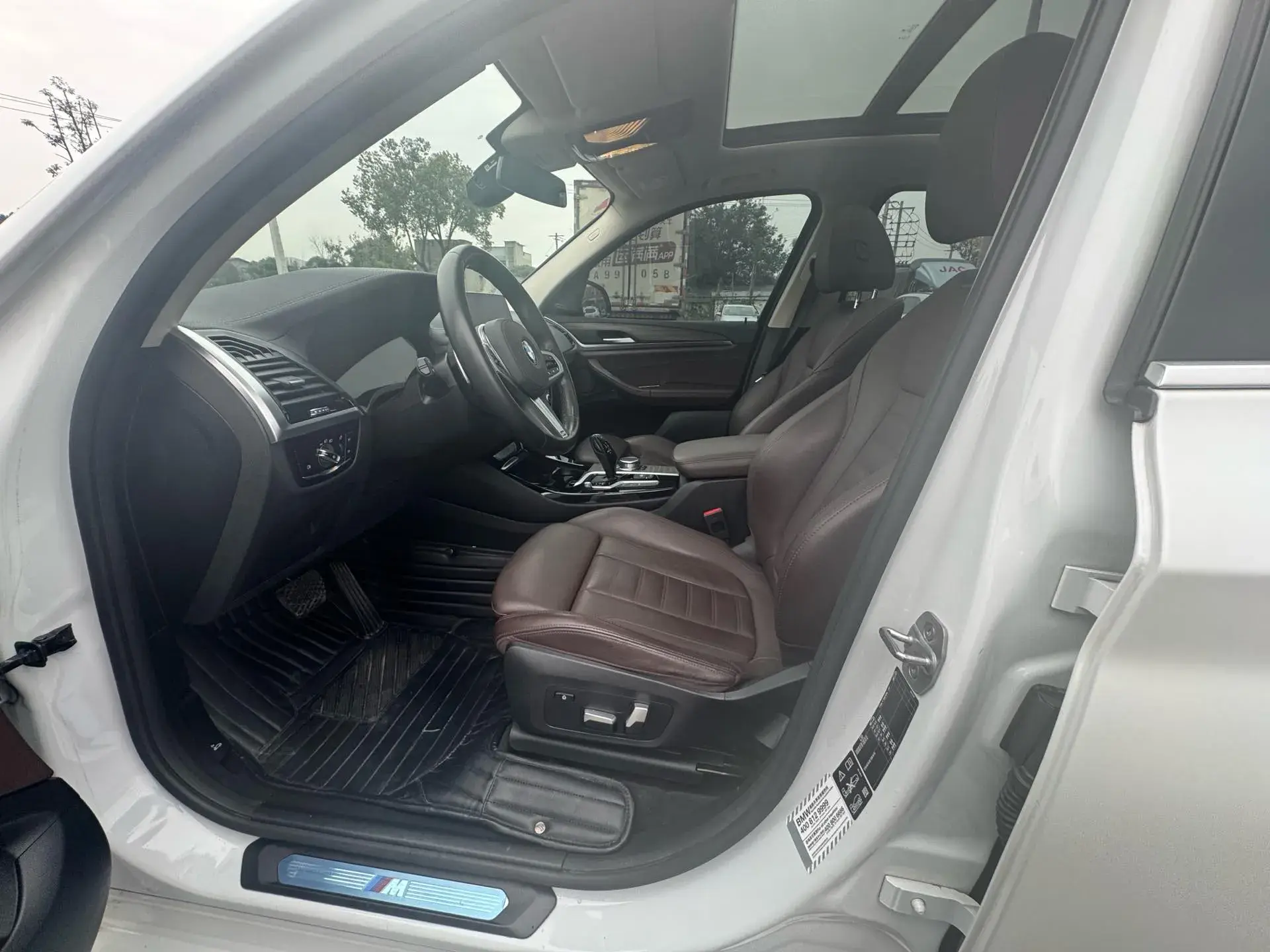 2020 BMW X3 thumbnail 4