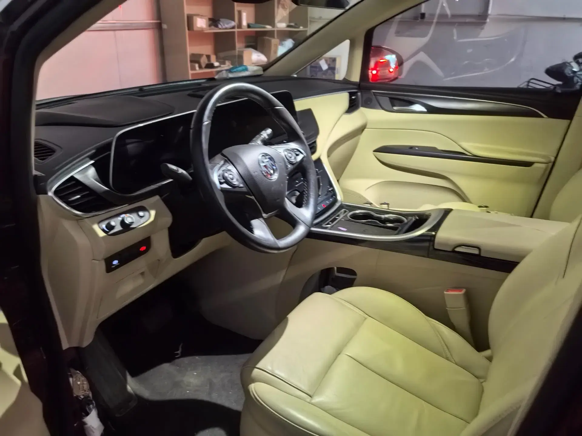 2022 BUICK GL8 thumbnail 2