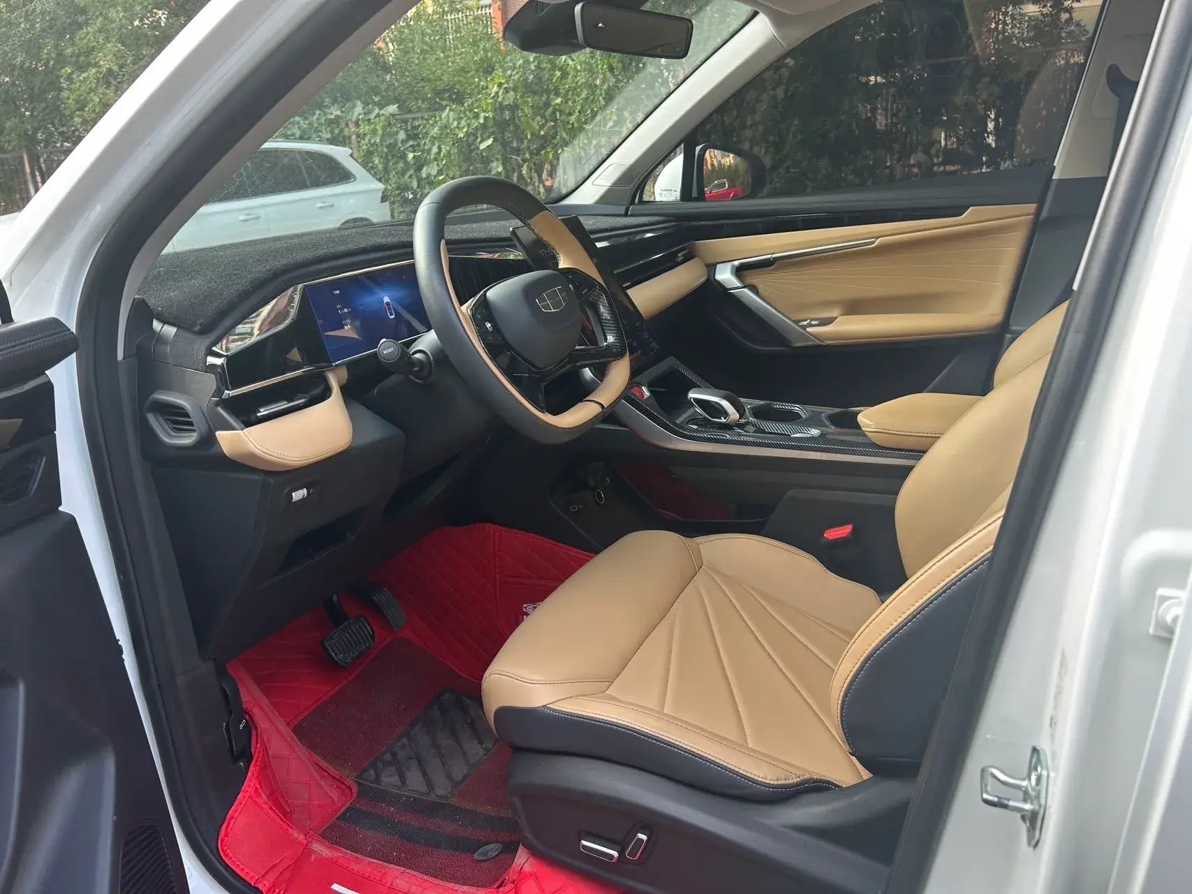 2023 GEELY STARRAY thumbnail 4