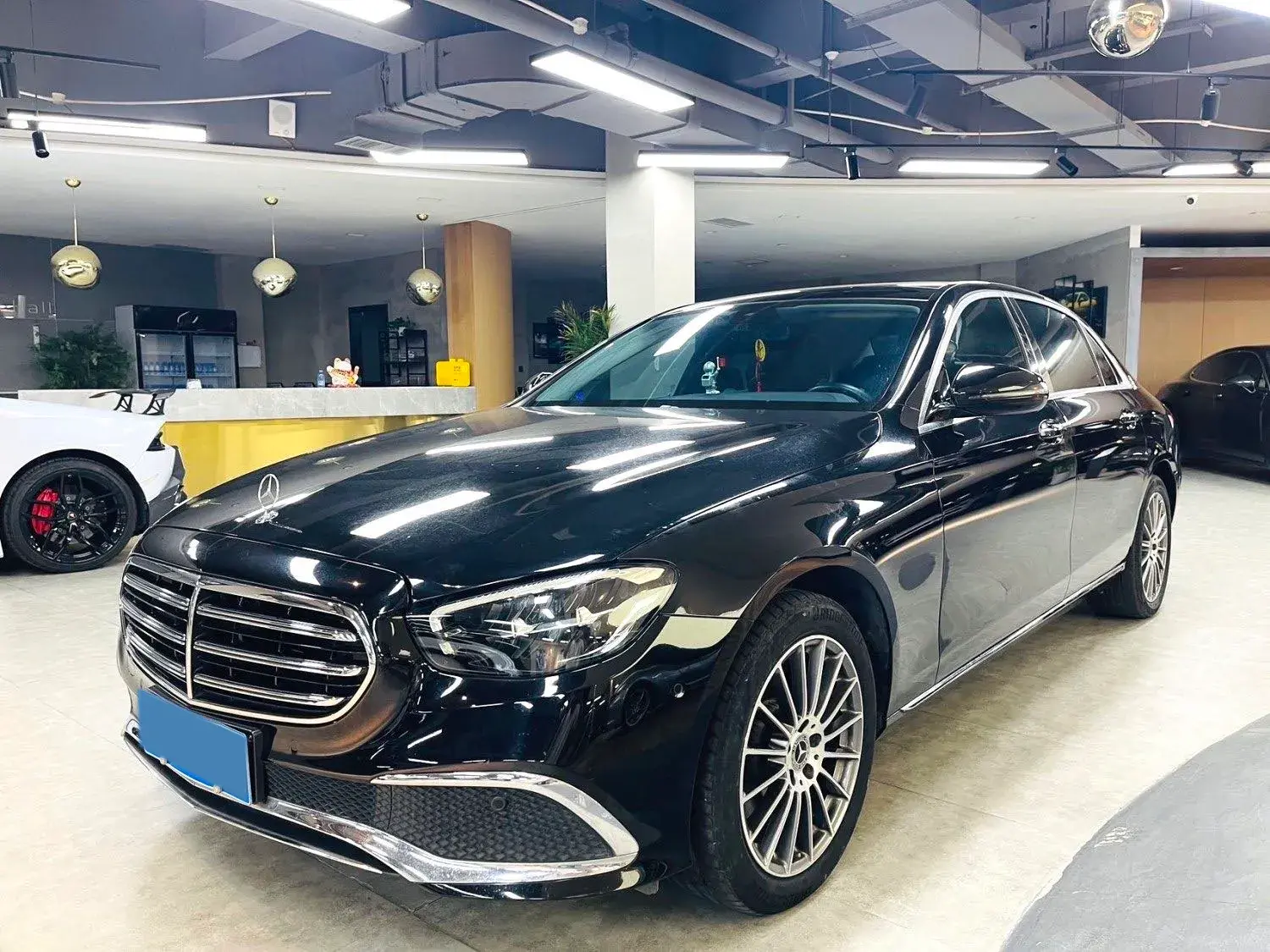 2021 MERCEDES-BENZ E view 1